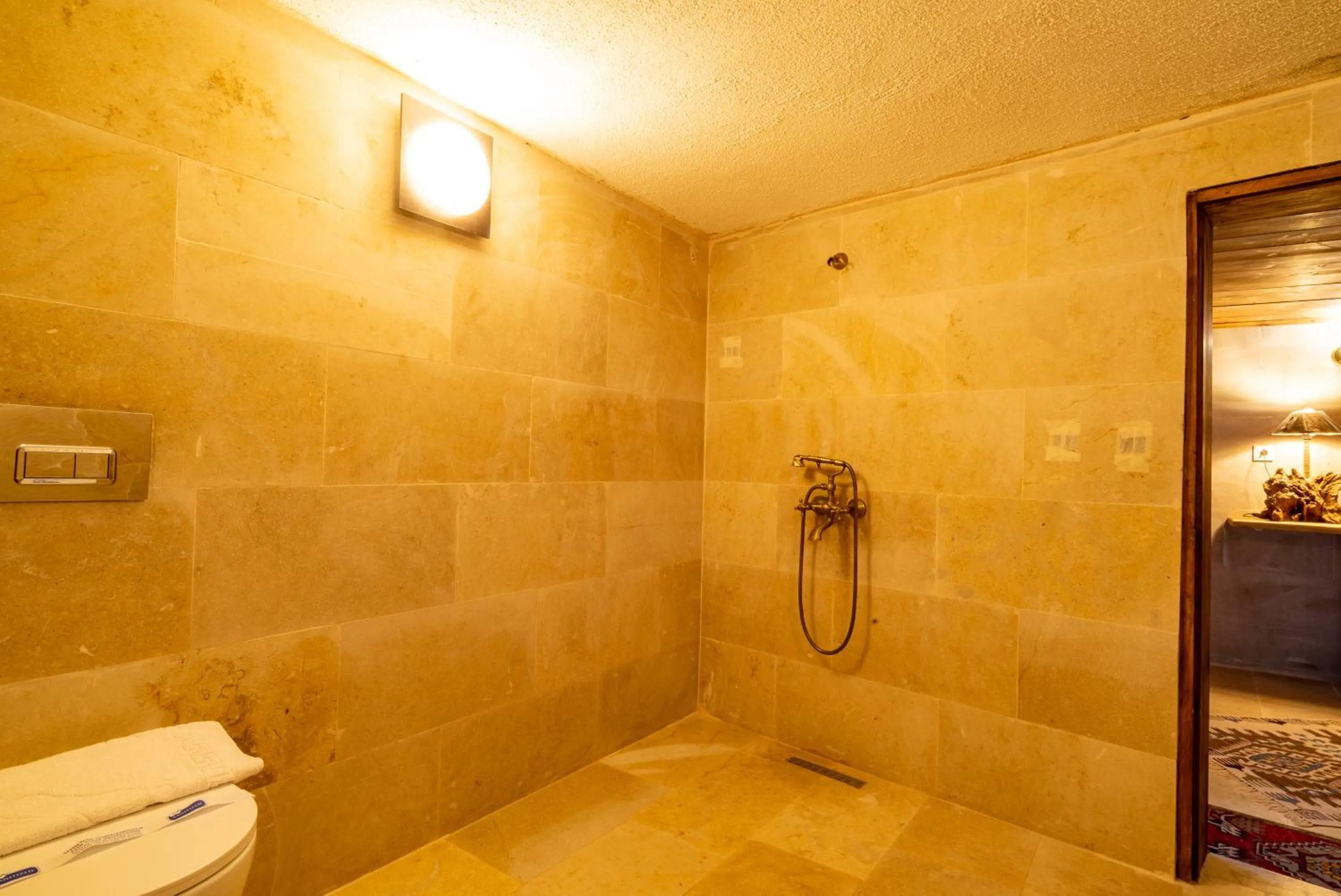 Shower in Atilla's Cave Hotel