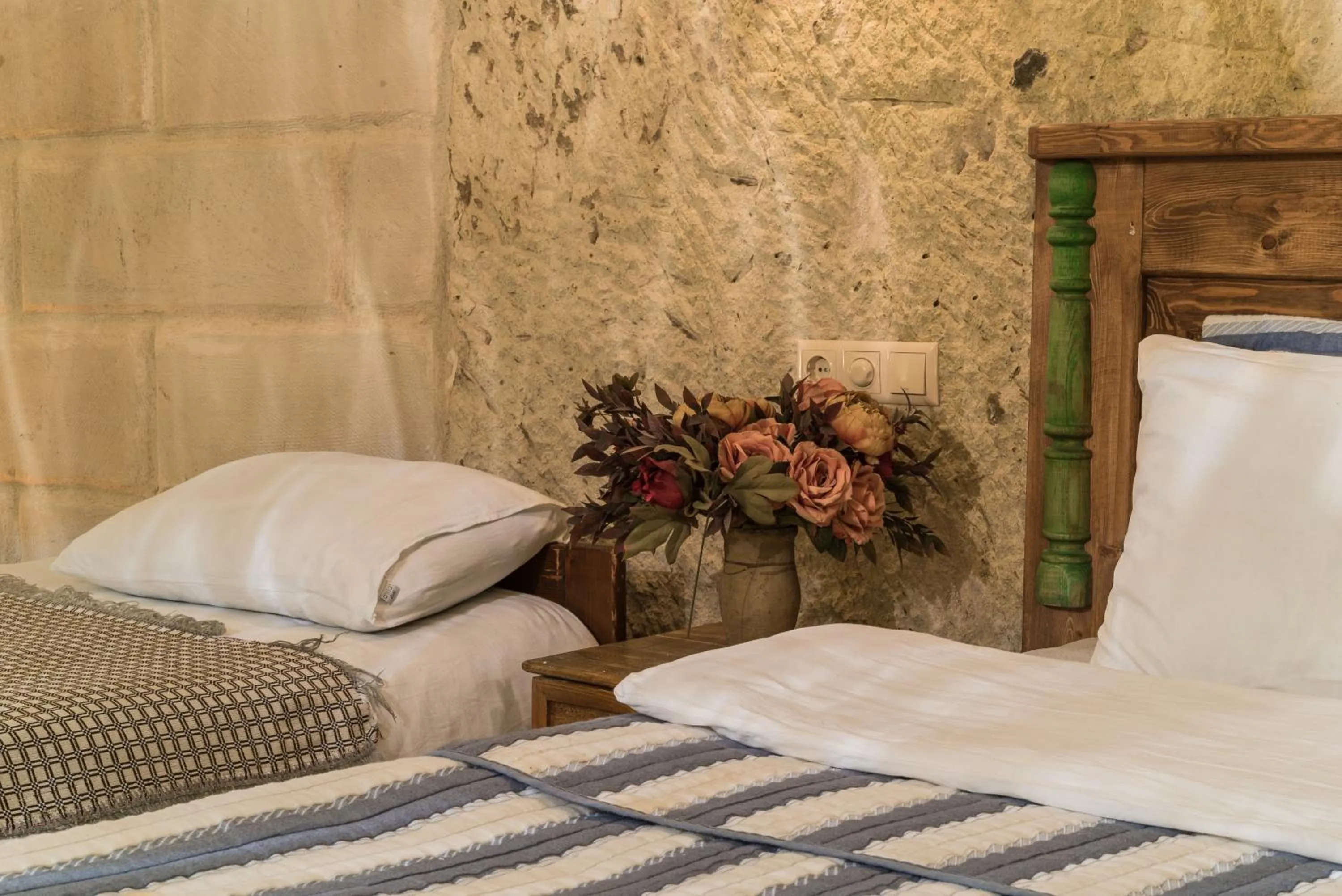 Decorative detail, Bed in Atilla's Cave Hotel