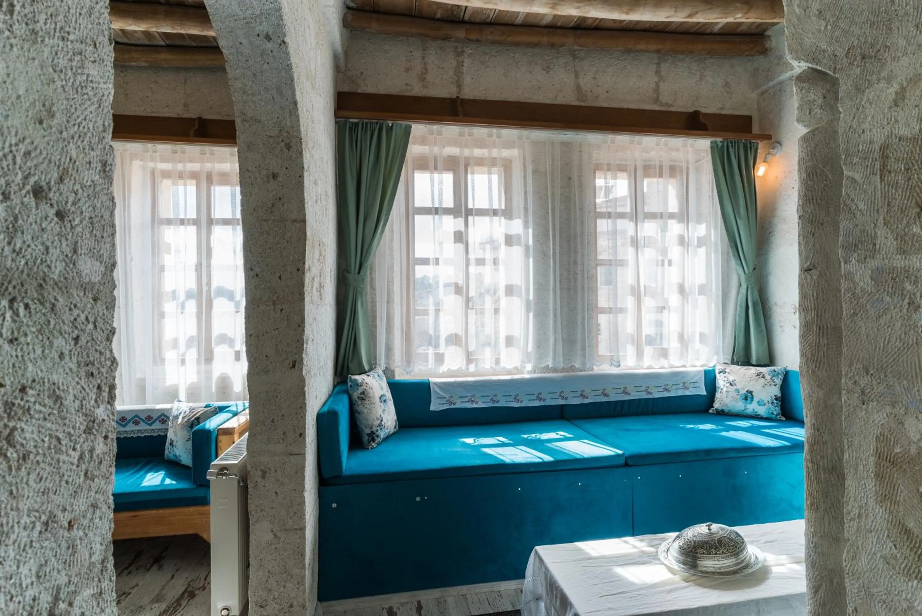 Decorative detail, Bed in Atilla's Cave Hotel