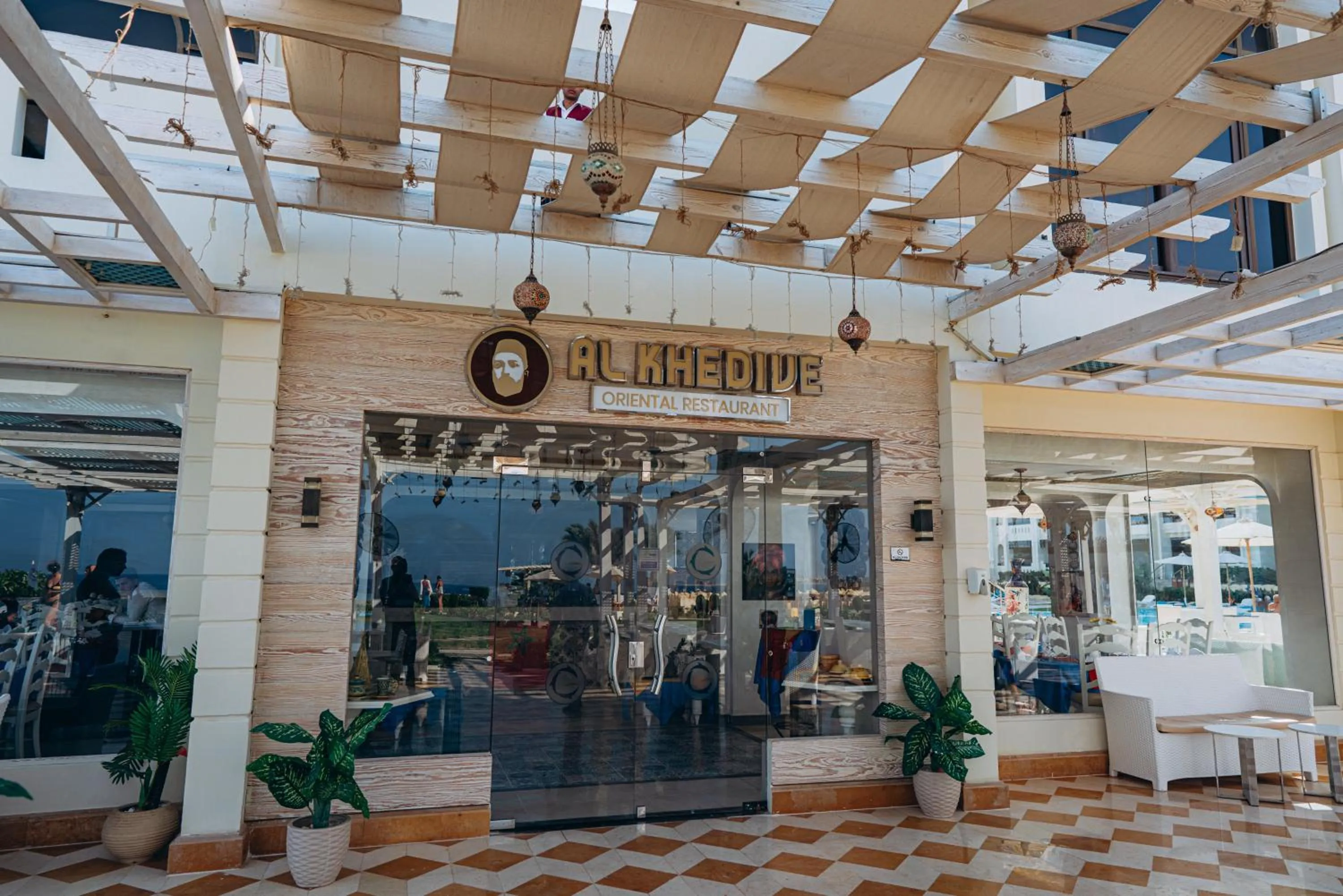 Restaurant/places to eat in Gravity Hotel & Aqua Park Sahl Hasheesh Families and Couples Only