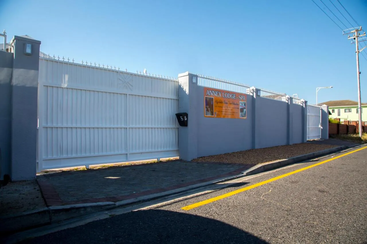 ANNEX LODGE & SPa