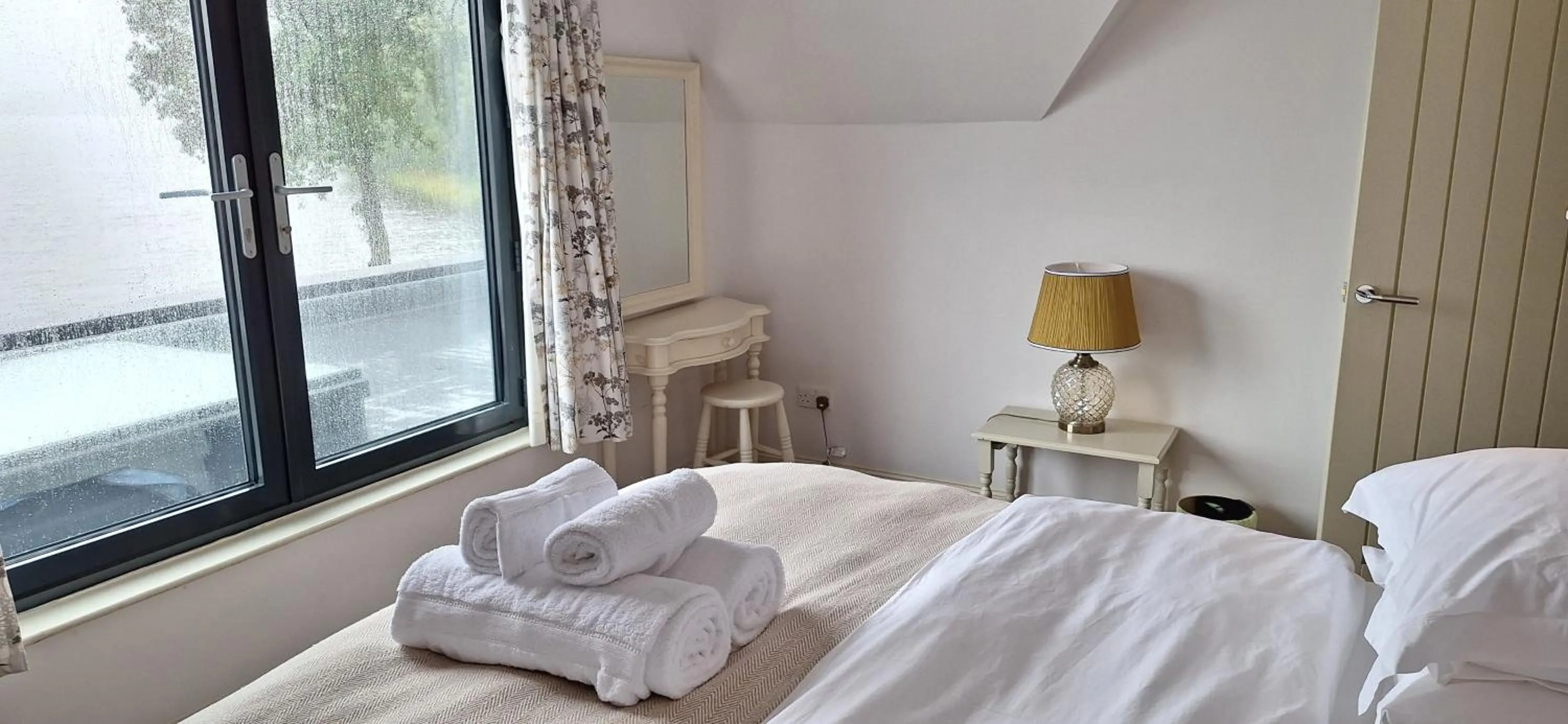 Bed in Lochend Chalets