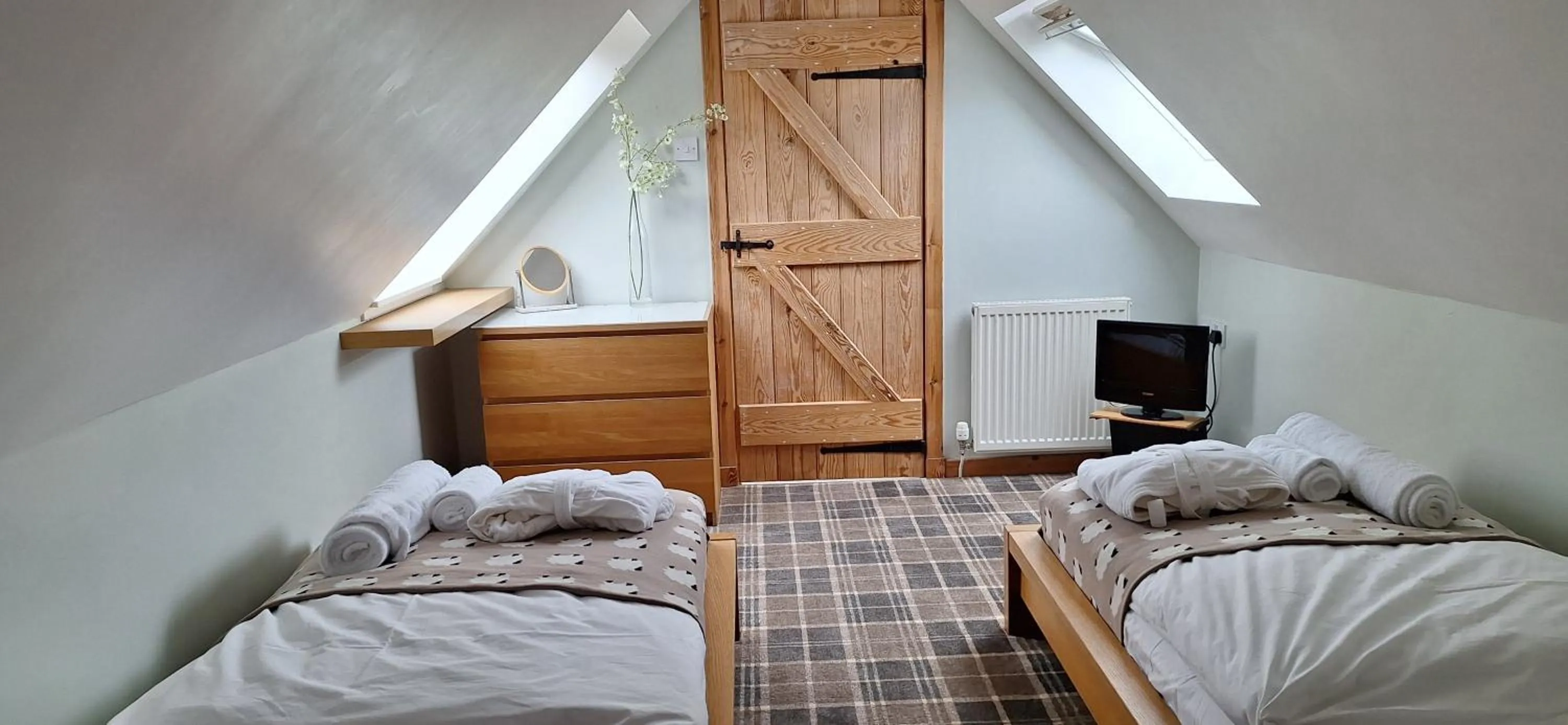 Bed in Lochend Chalets