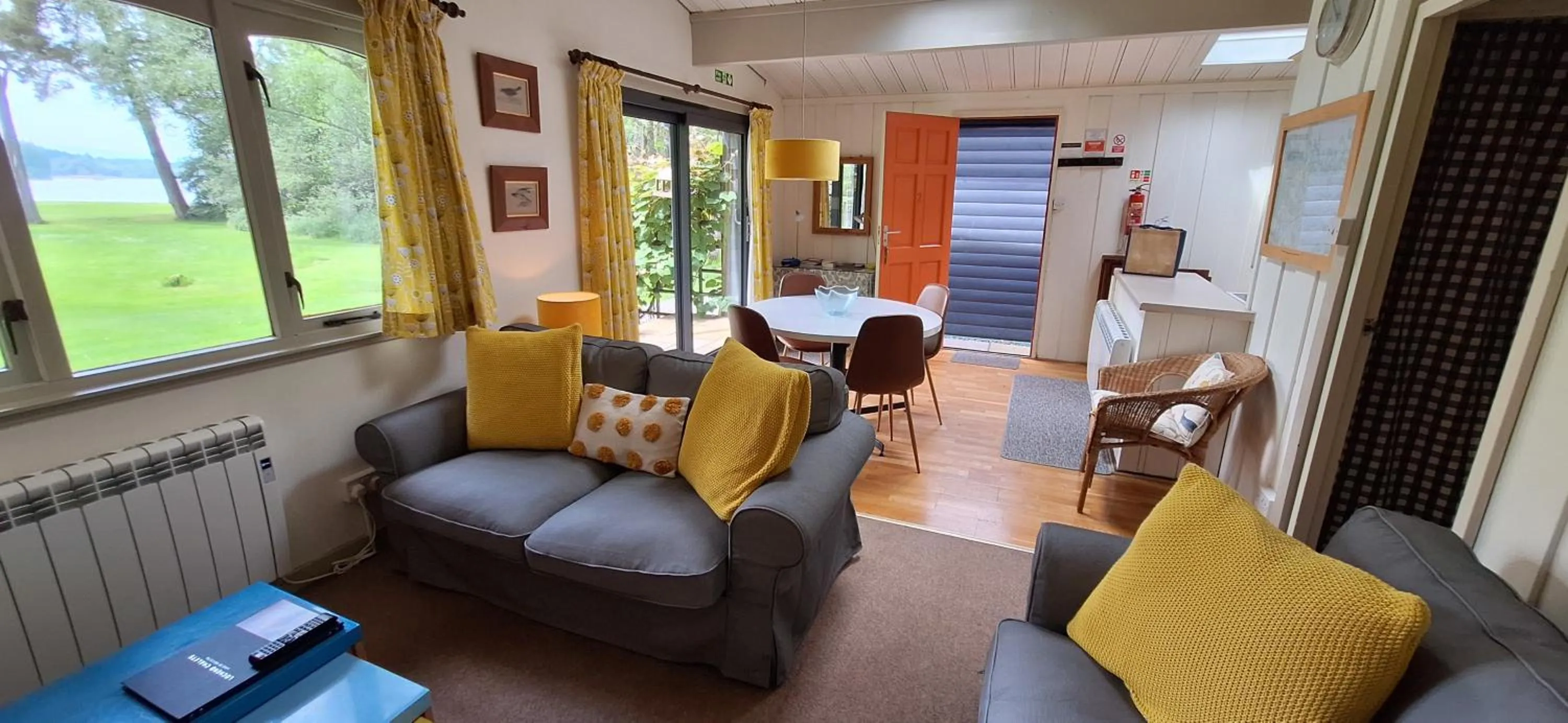 Restaurant/places to eat in Lochend Chalets