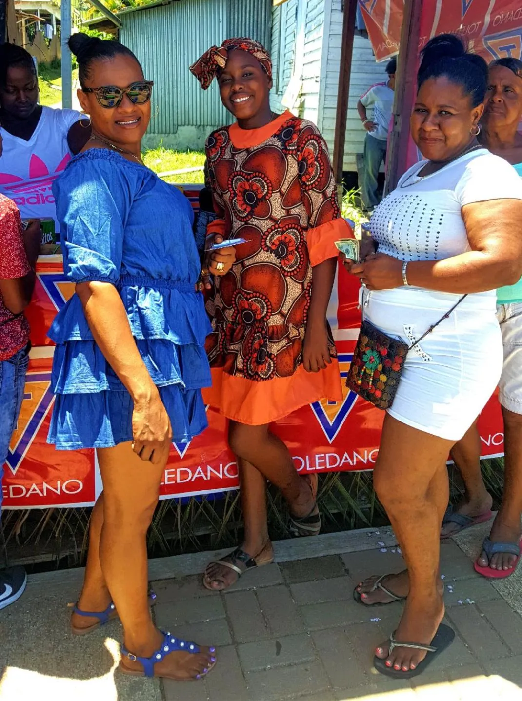 People in The Sea Monkey