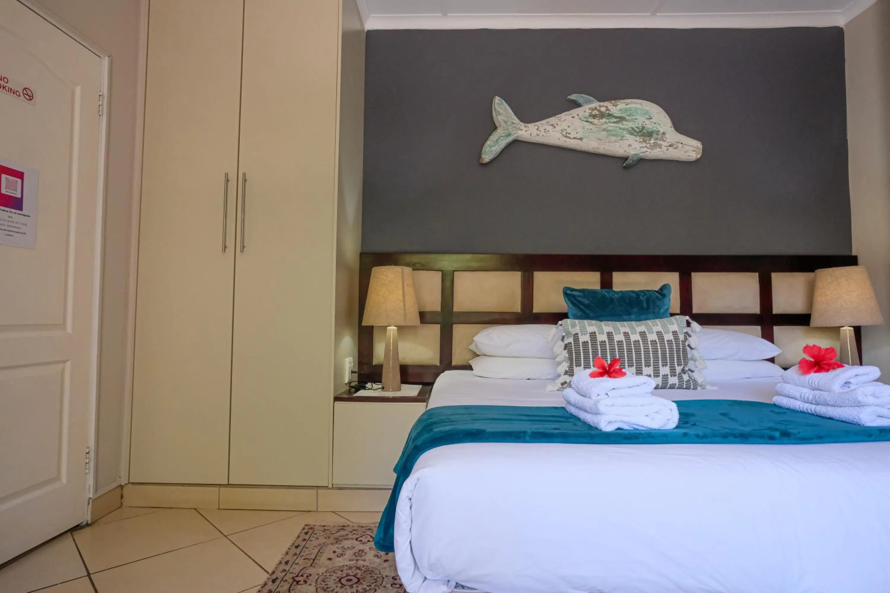 Bed in Whalesong Guest House