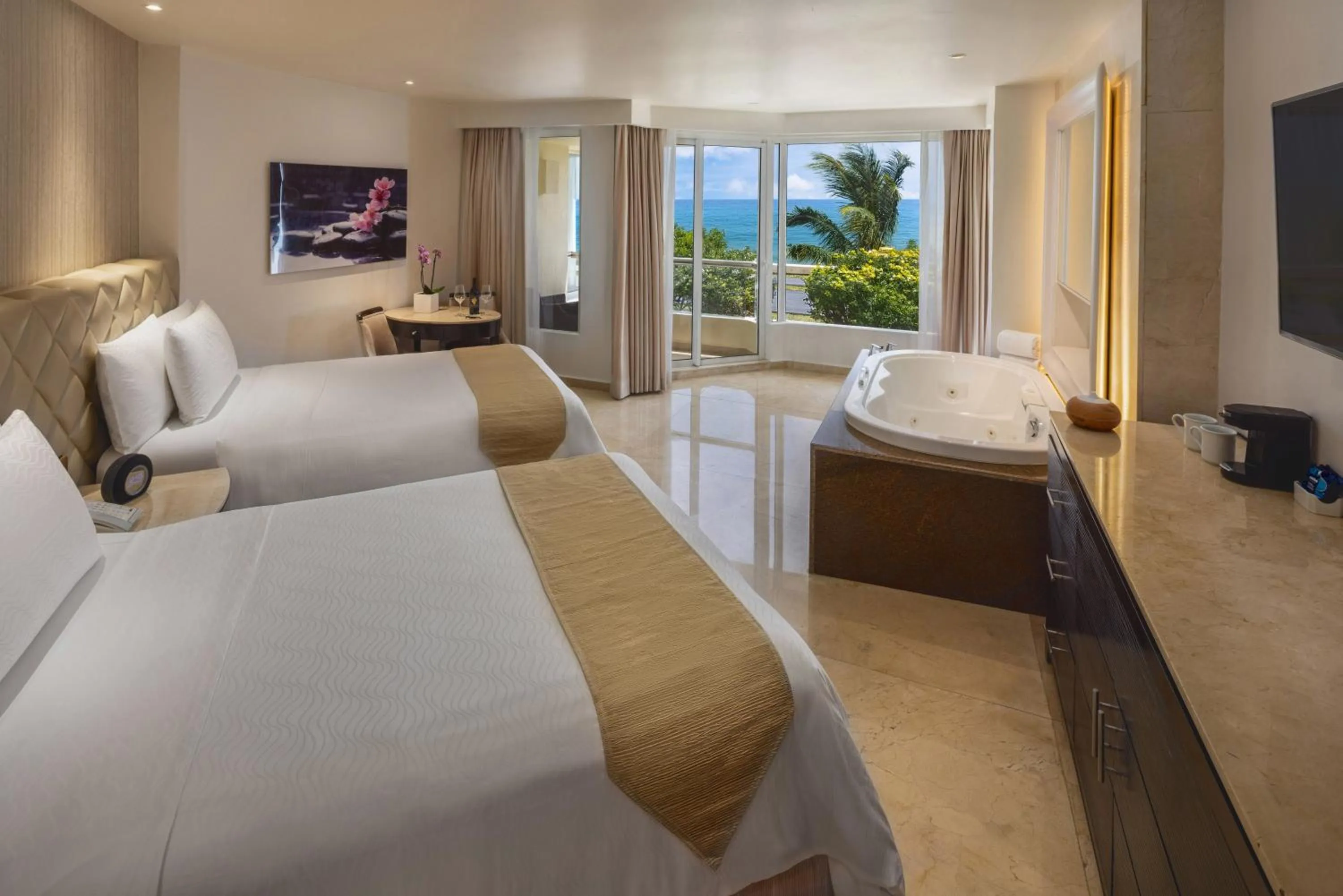 View (from property/room), Bed in Moon Palace Nizuc - All Inclusive