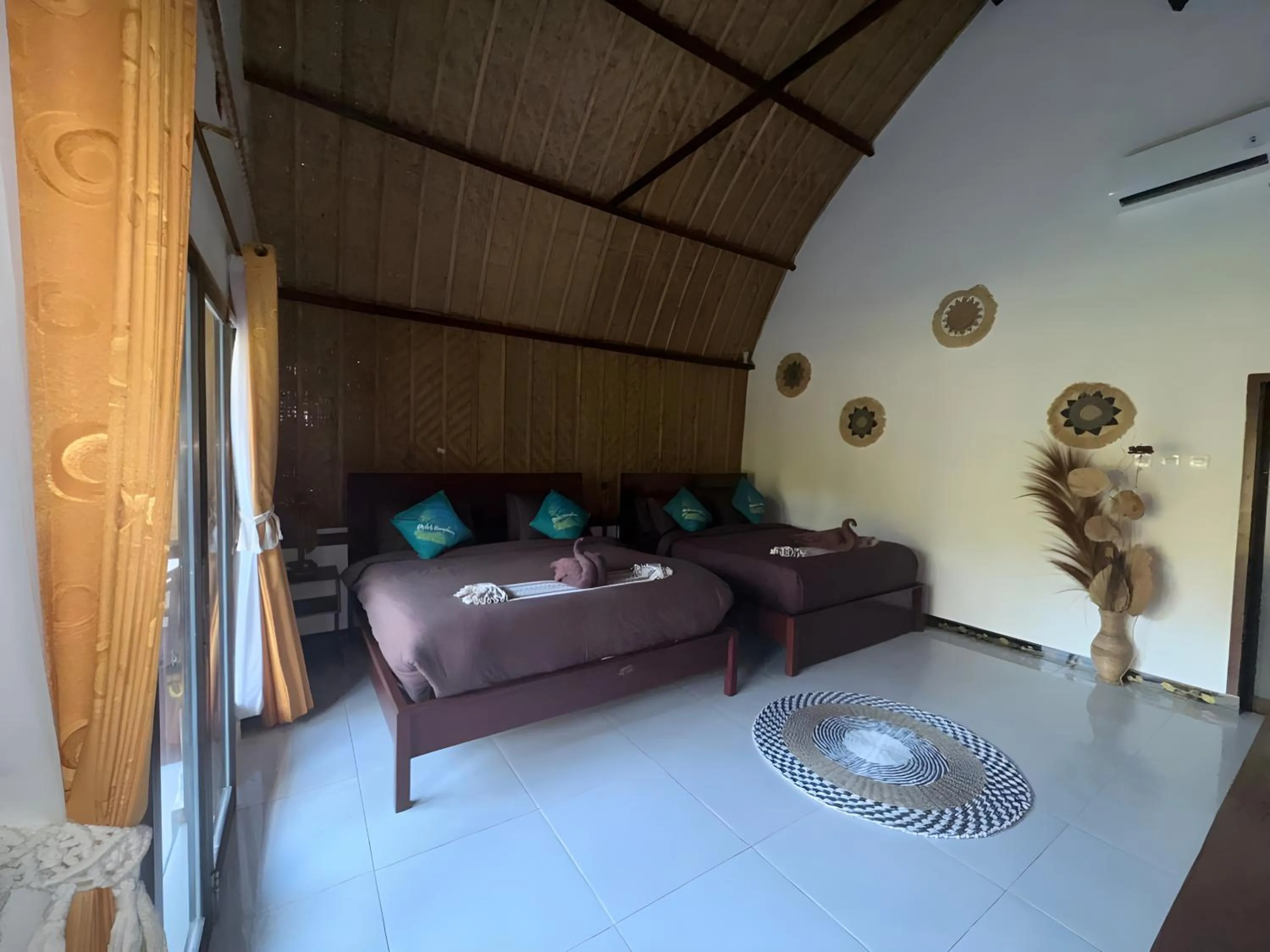 Property building in Meket Bungalows