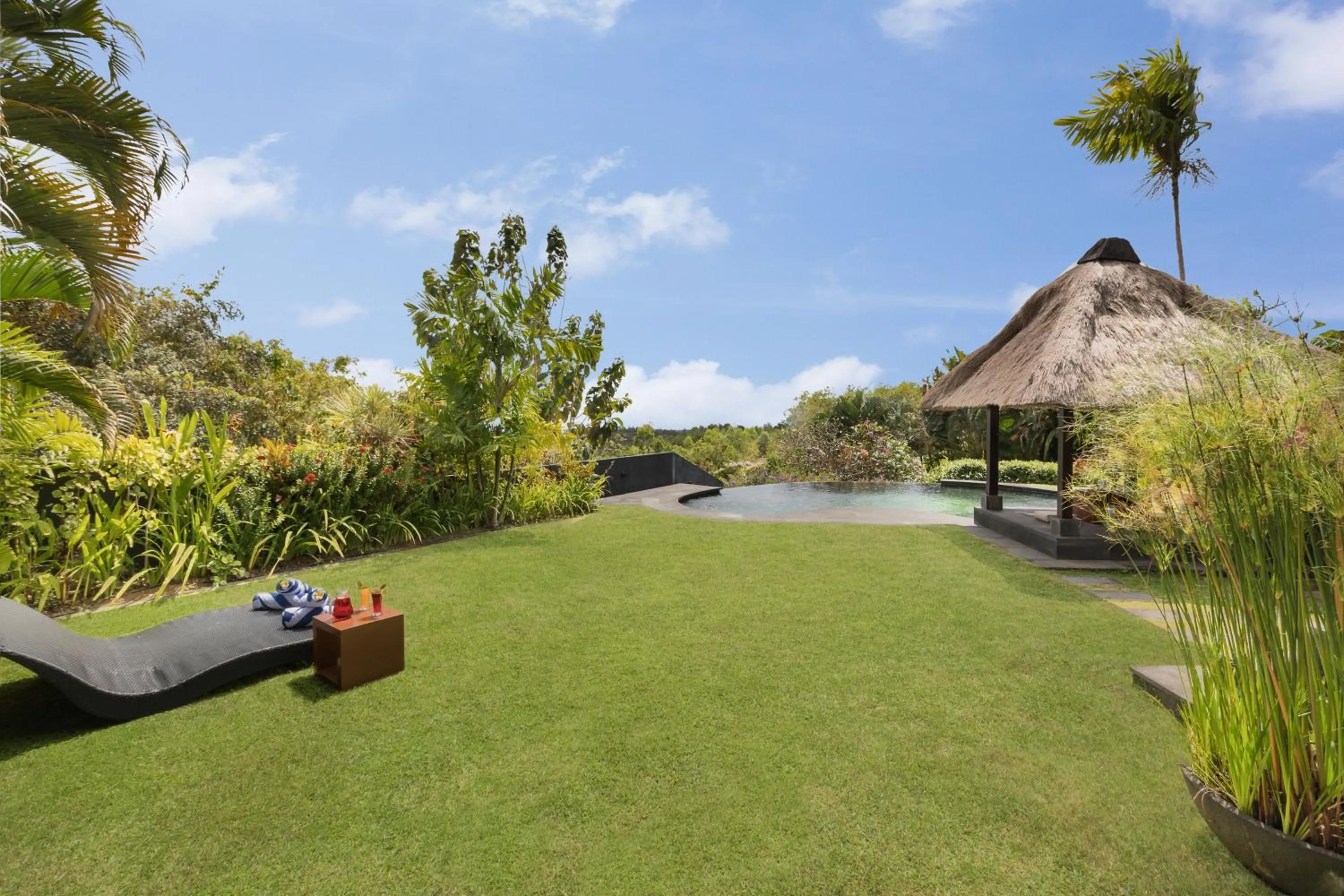 Garden in Villa Djani Balangan by Nagisa Bali
