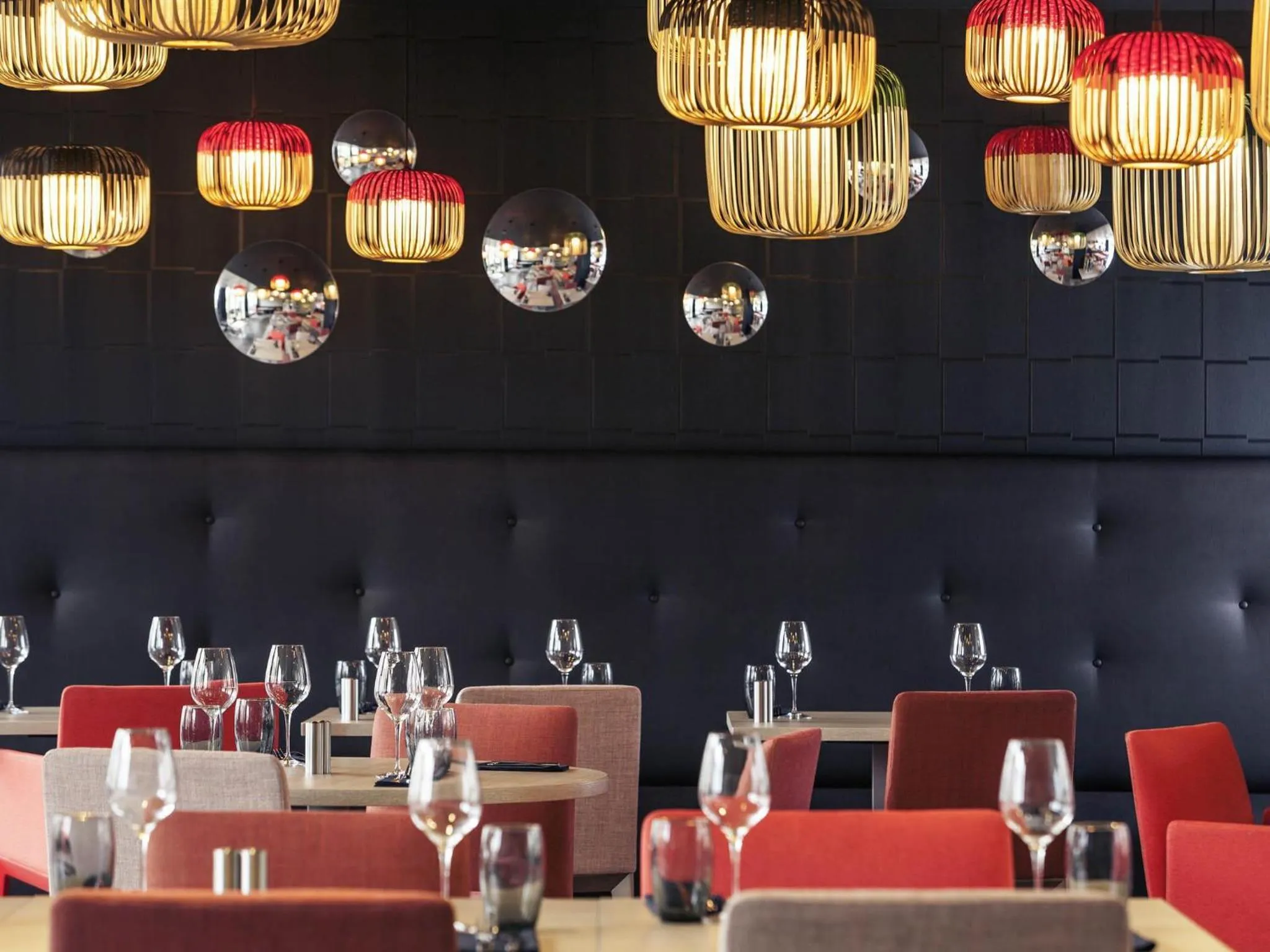 Restaurant/places to eat in Hôtel Mercure Marne-la-Vallée Bussy St Georges