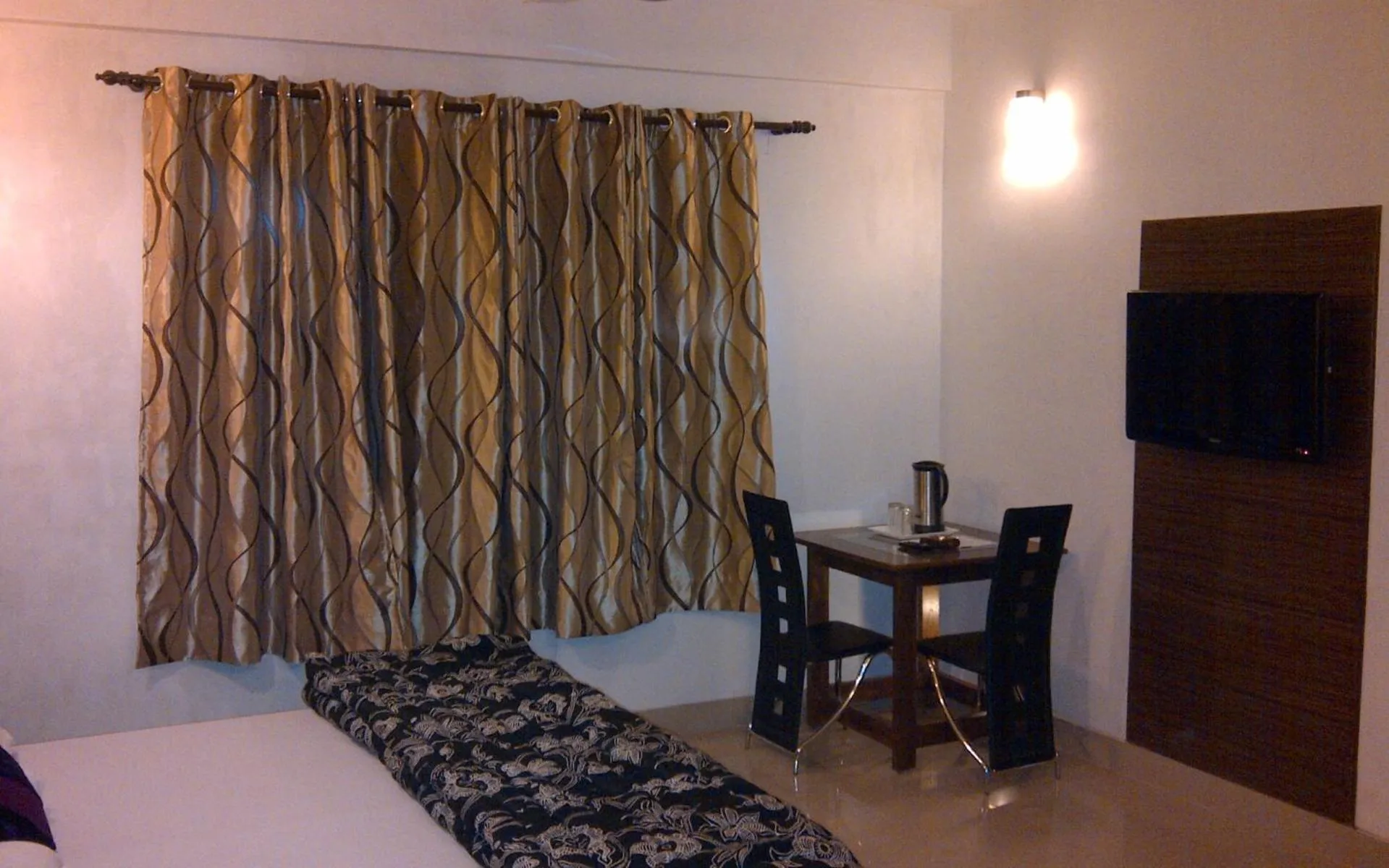 Bedroom, Bed in Hotel Devlok Primal