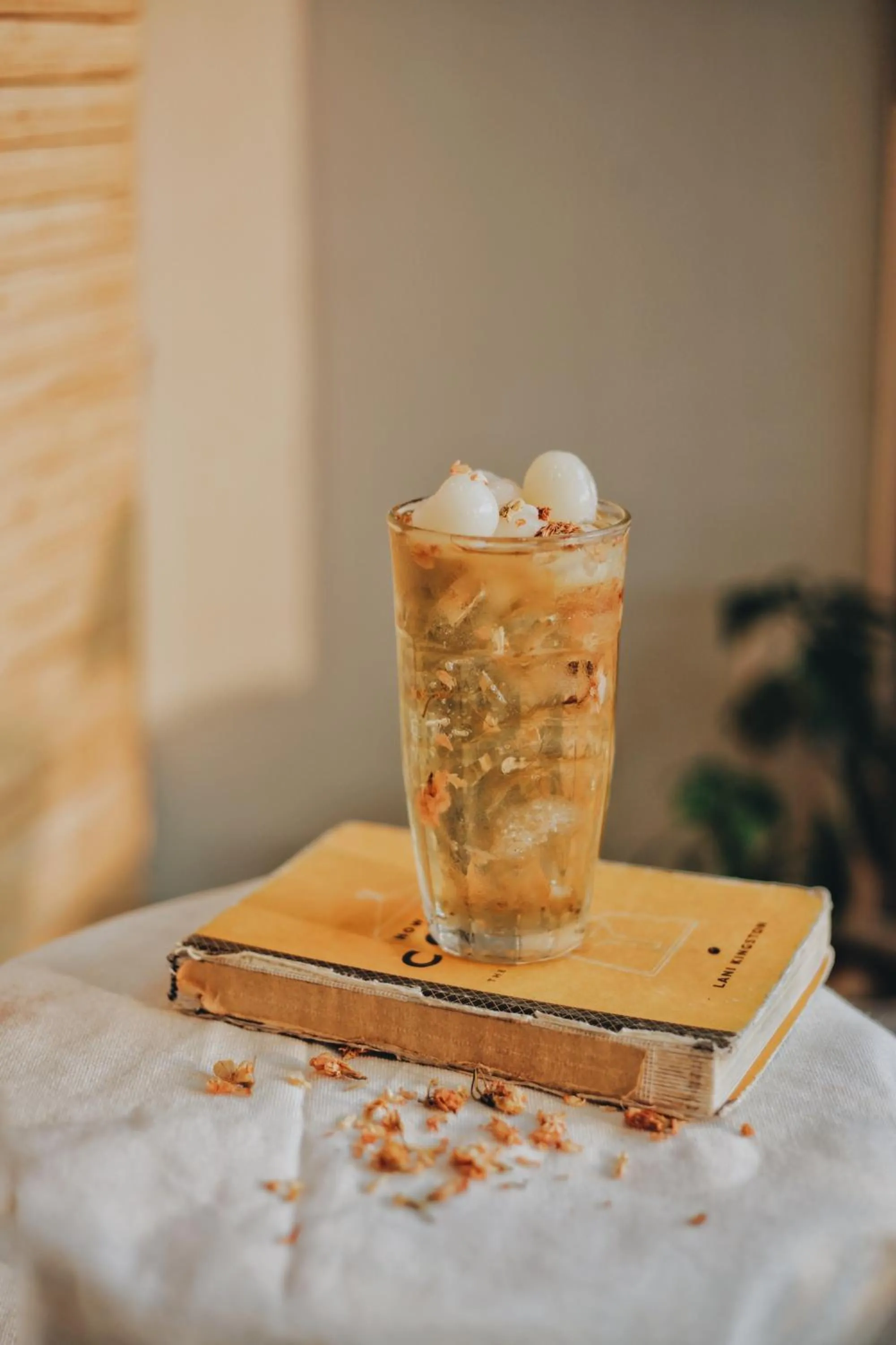 Food and drinks in Leaf Signature Hotel - Lá Group