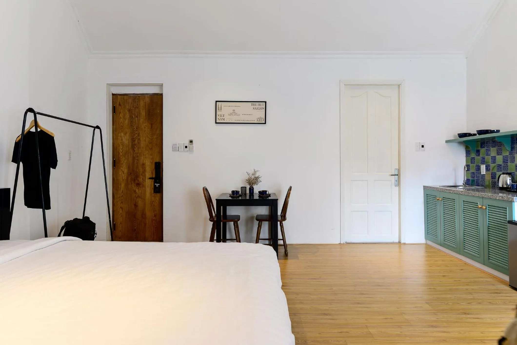 Dining area in Leaf Signature Hotel - Lá Group