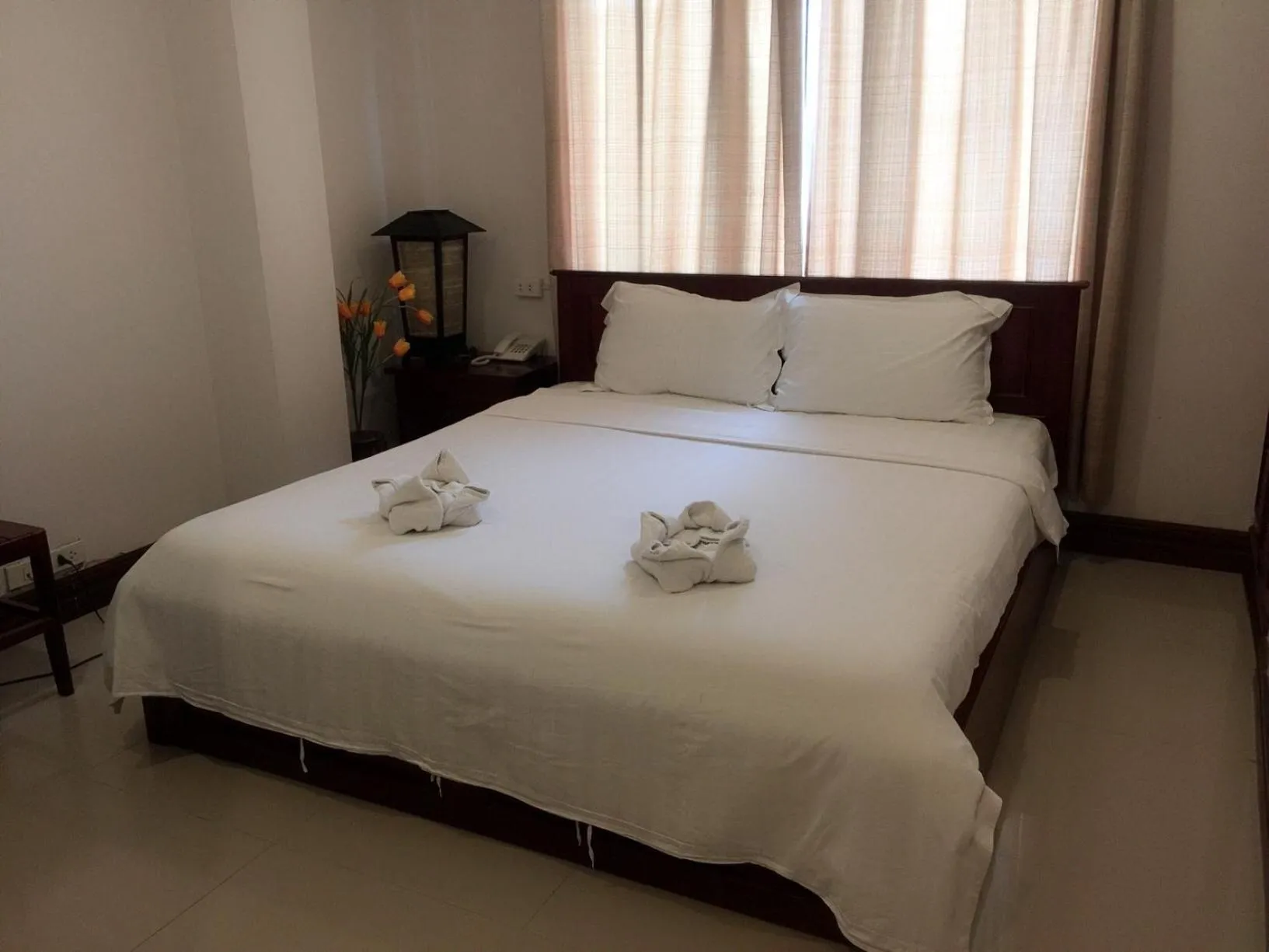 Bed in Vientiane SP Hotel