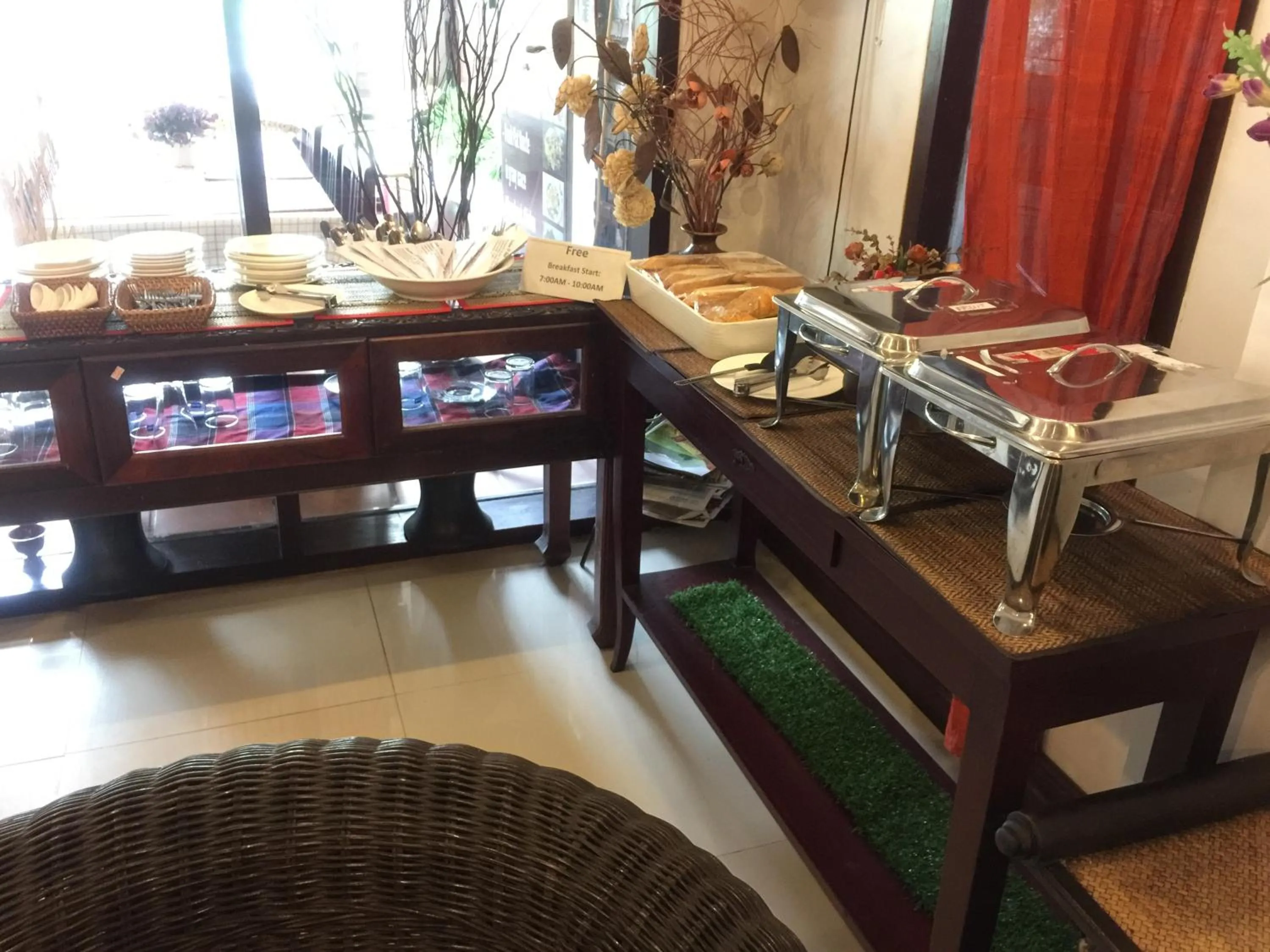 Buffet breakfast in Vientiane SP Hotel