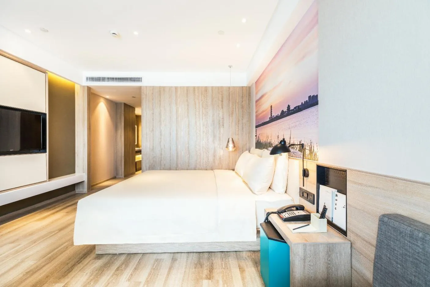 Bed in Atour Jiaozhou Qingdao Hotel