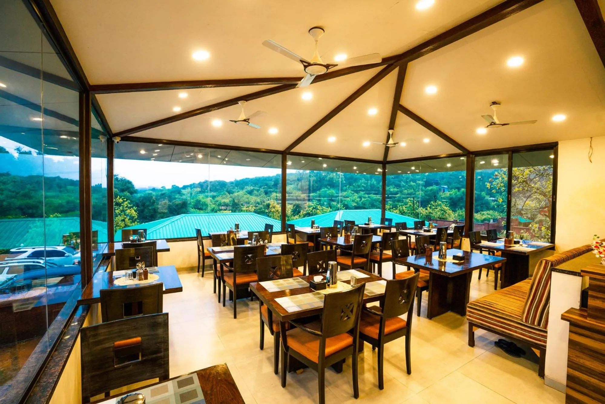 Restaurant/places to eat in La Serene Resort and Spa