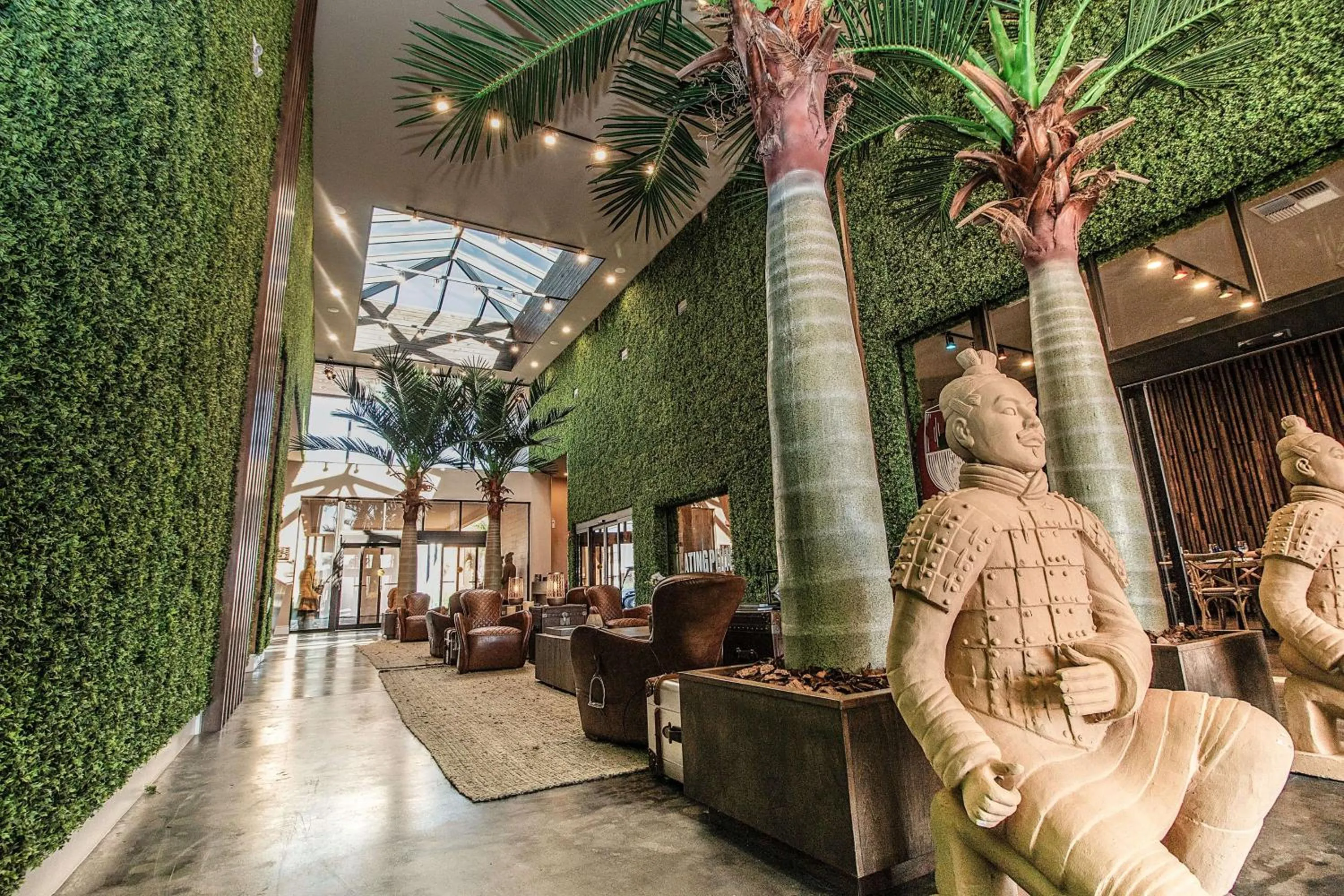 Lobby or reception in Magic Village Views Trademark Collection by Wyndham