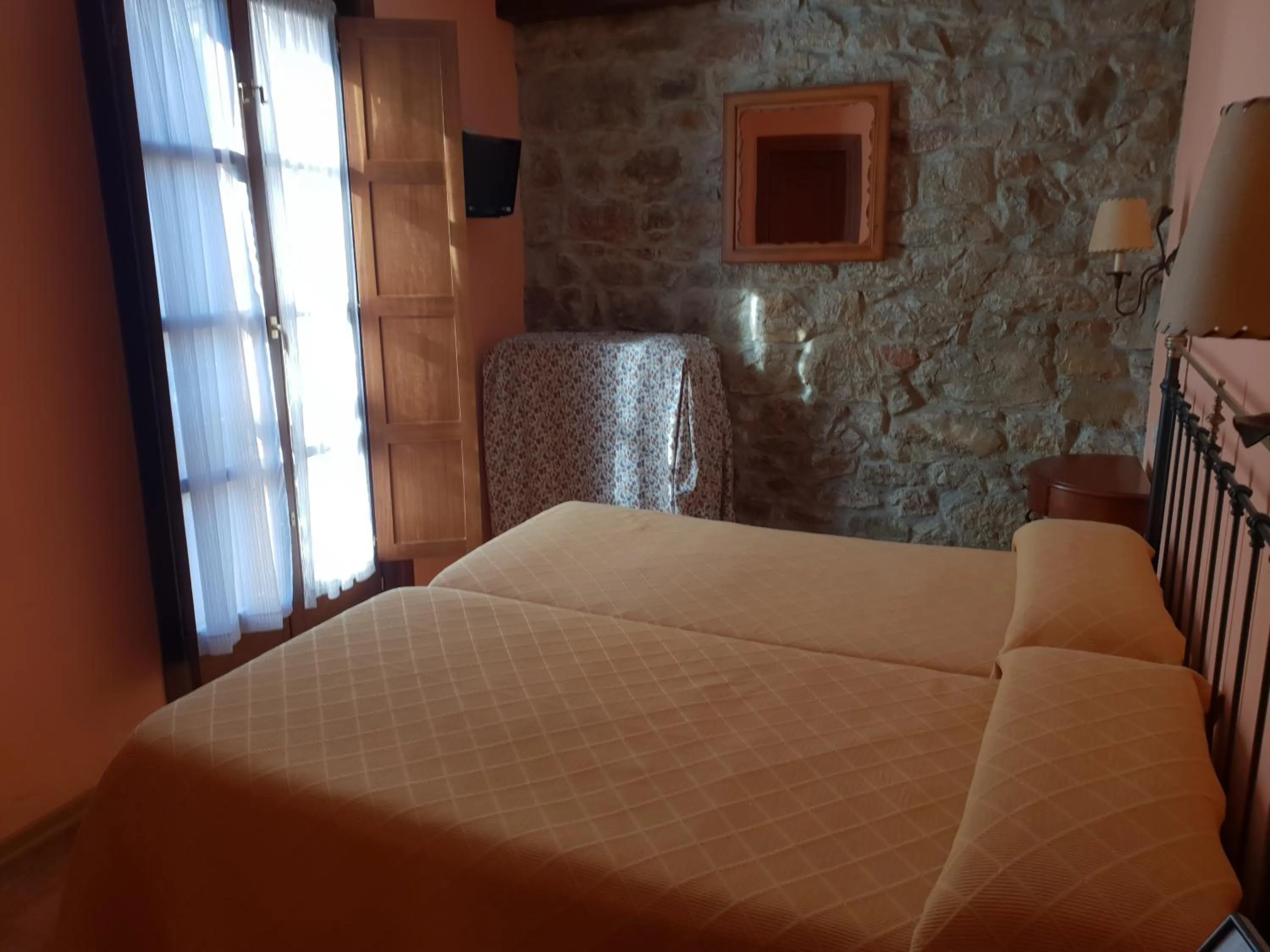 Photo of the whole room in Hotel Balcon de Aguera