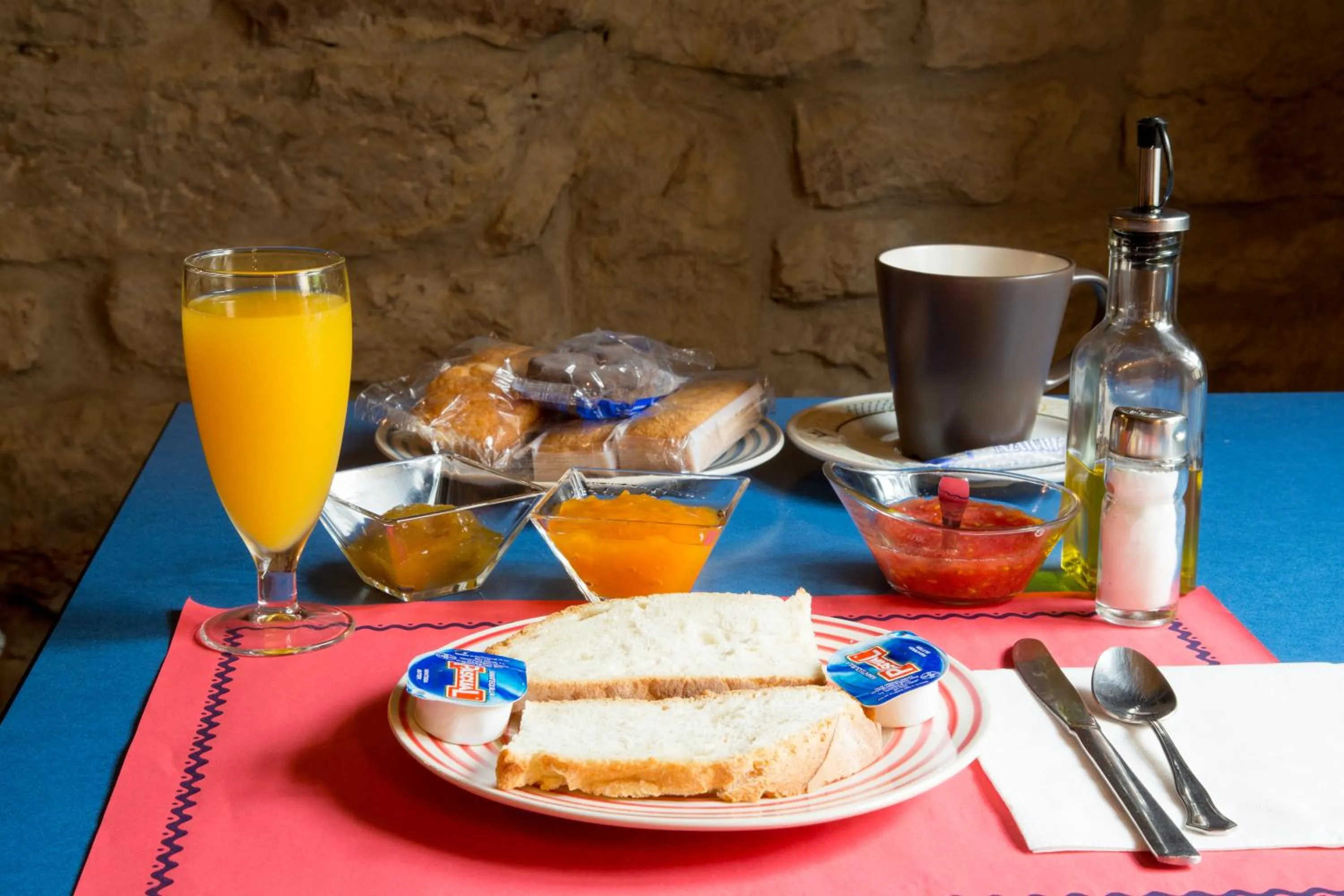 Restaurant/places to eat in Hotel Balcon de Aguera