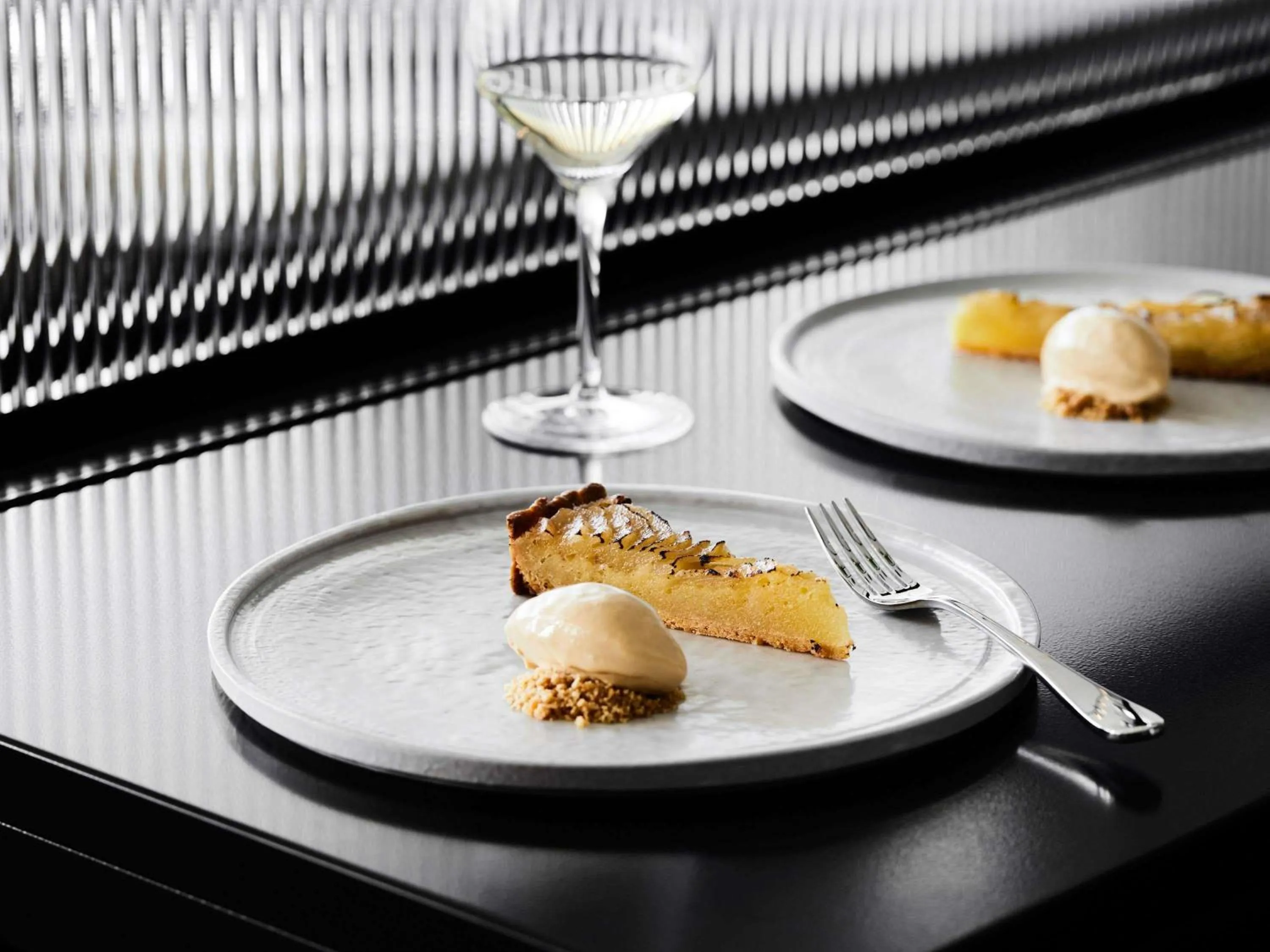 Restaurant/places to eat in Hotel Chadstone Melbourne MGallery Collection