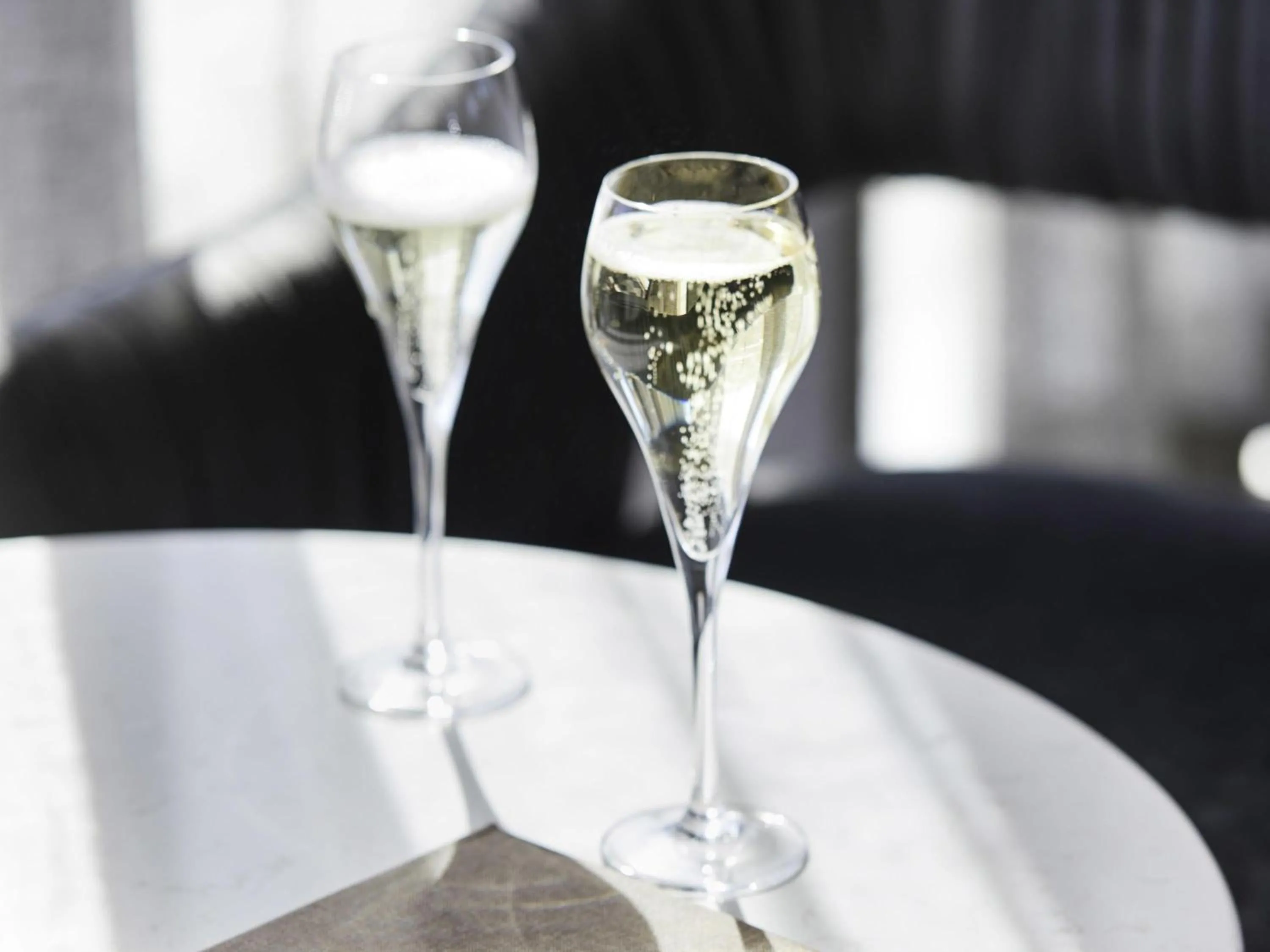 Lounge or bar in Hotel Chadstone Melbourne MGallery Collection