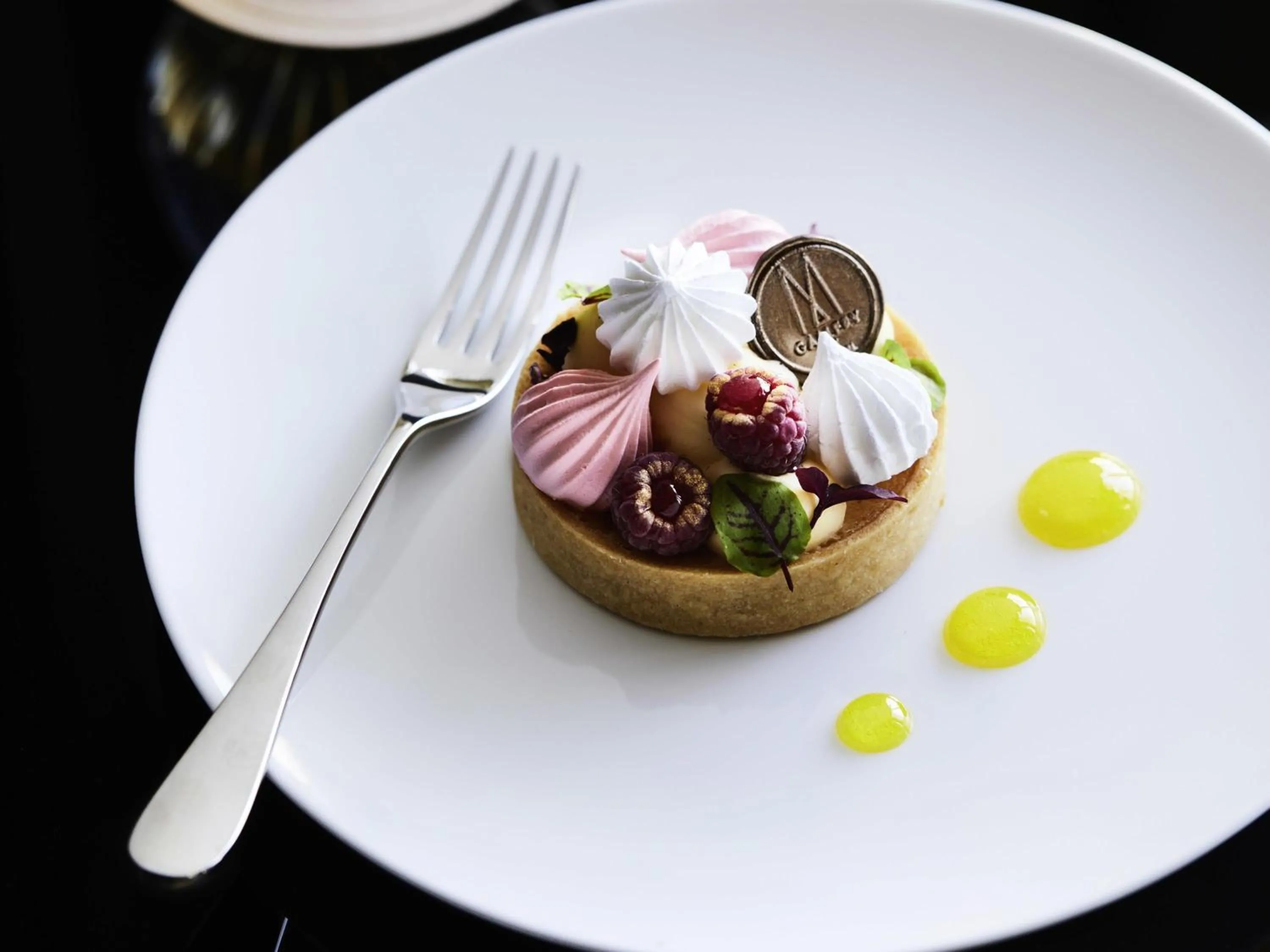 Restaurant/places to eat in Hotel Chadstone Melbourne MGallery Collection