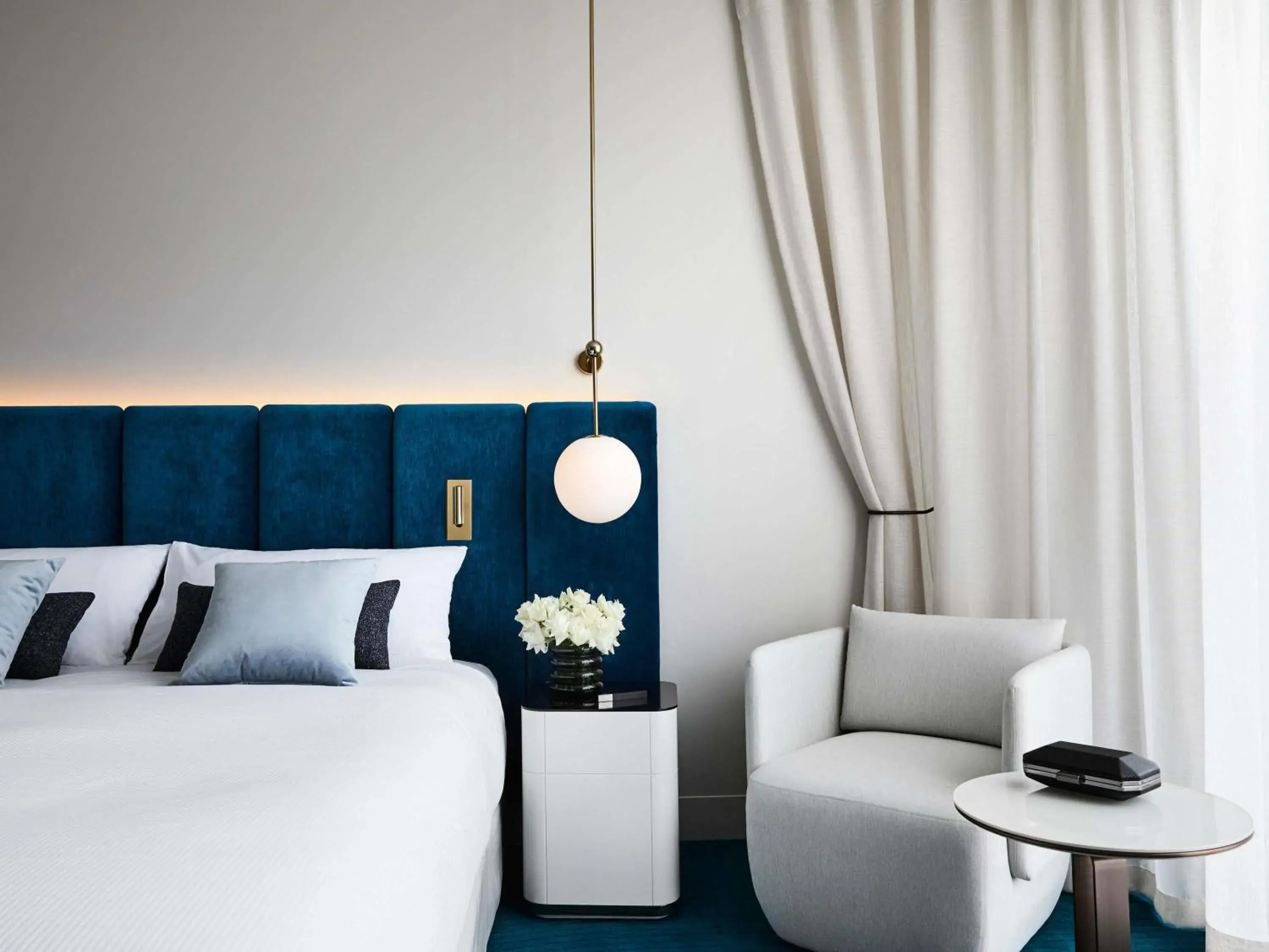 Classic King Room in Hotel Chadstone Melbourne MGallery Collection Classic King Room in Hotel Chadstone Melbourne MGallery Collection