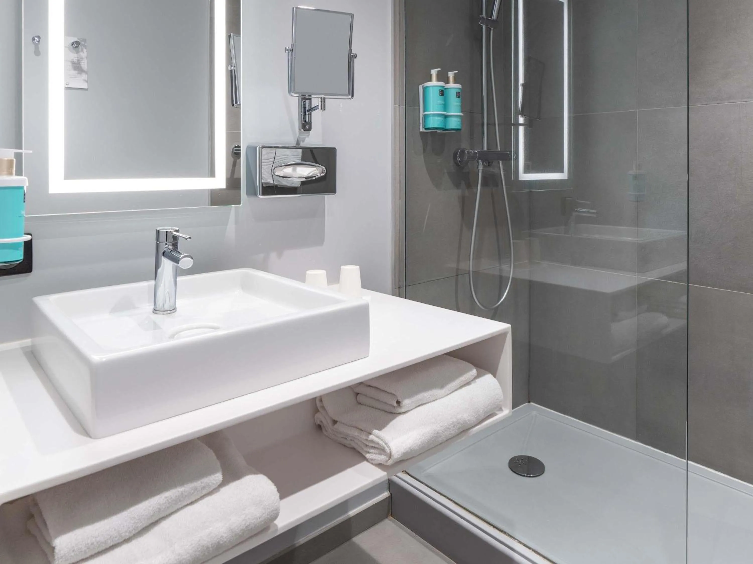 Bedroom in Novotel Deauville Plage