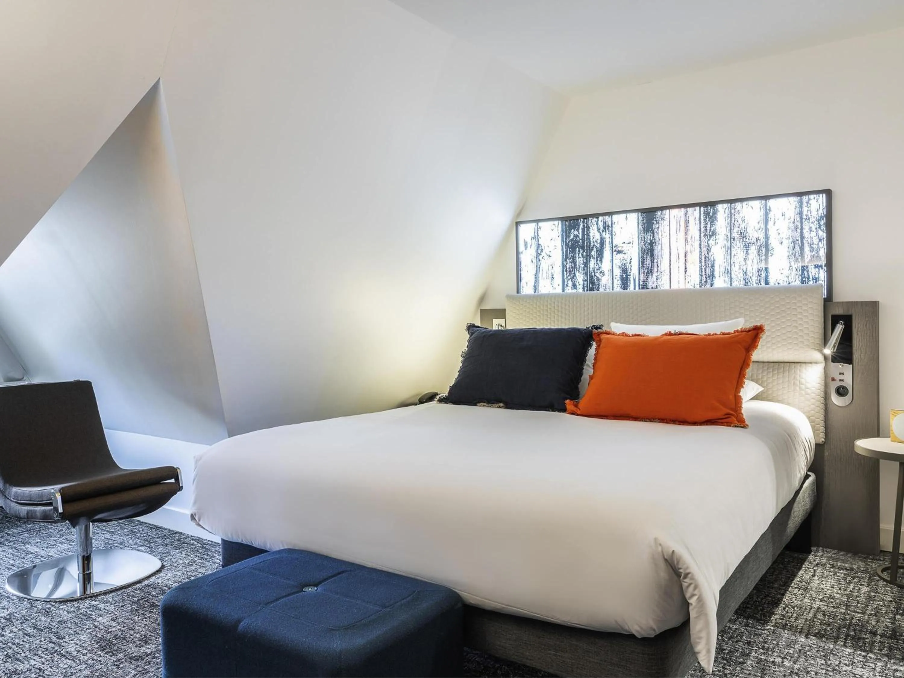 Bedroom, Bed in Novotel Deauville Plage