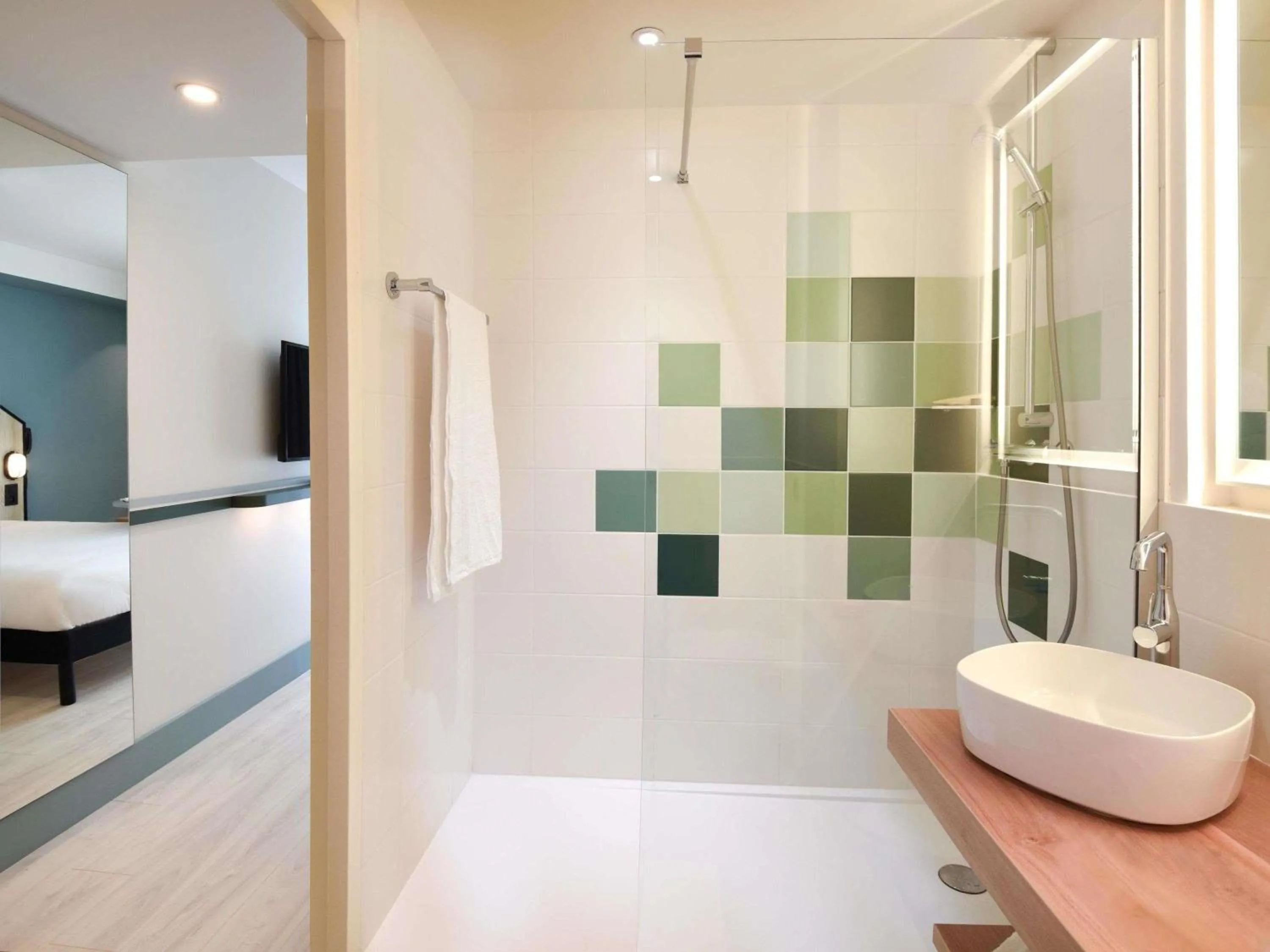 Property building in ibis Styles Arcachon Gujan Mestras