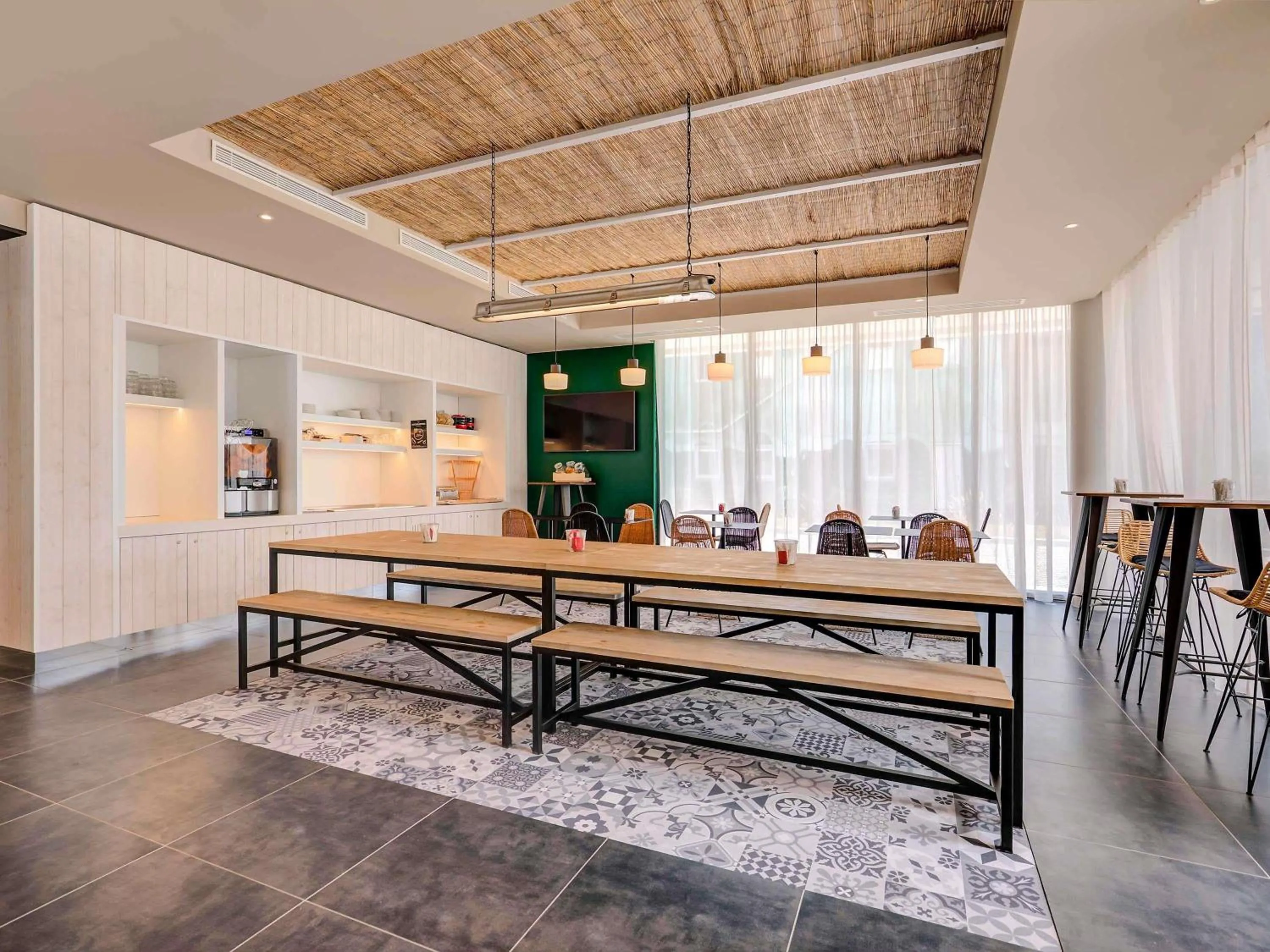 Property building in ibis Styles Arcachon Gujan Mestras