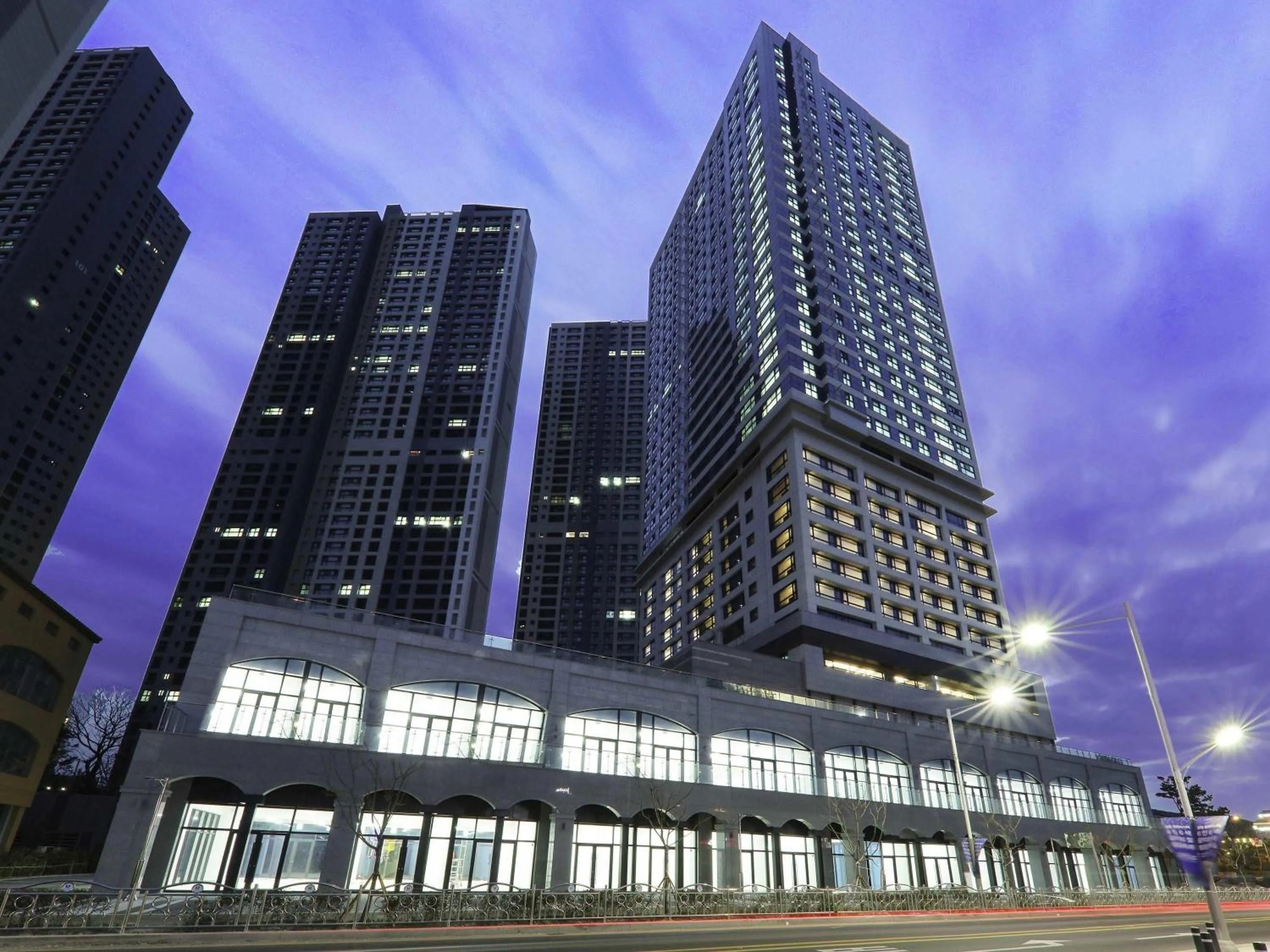 Property building in Mercure Ambassador Ulsan
