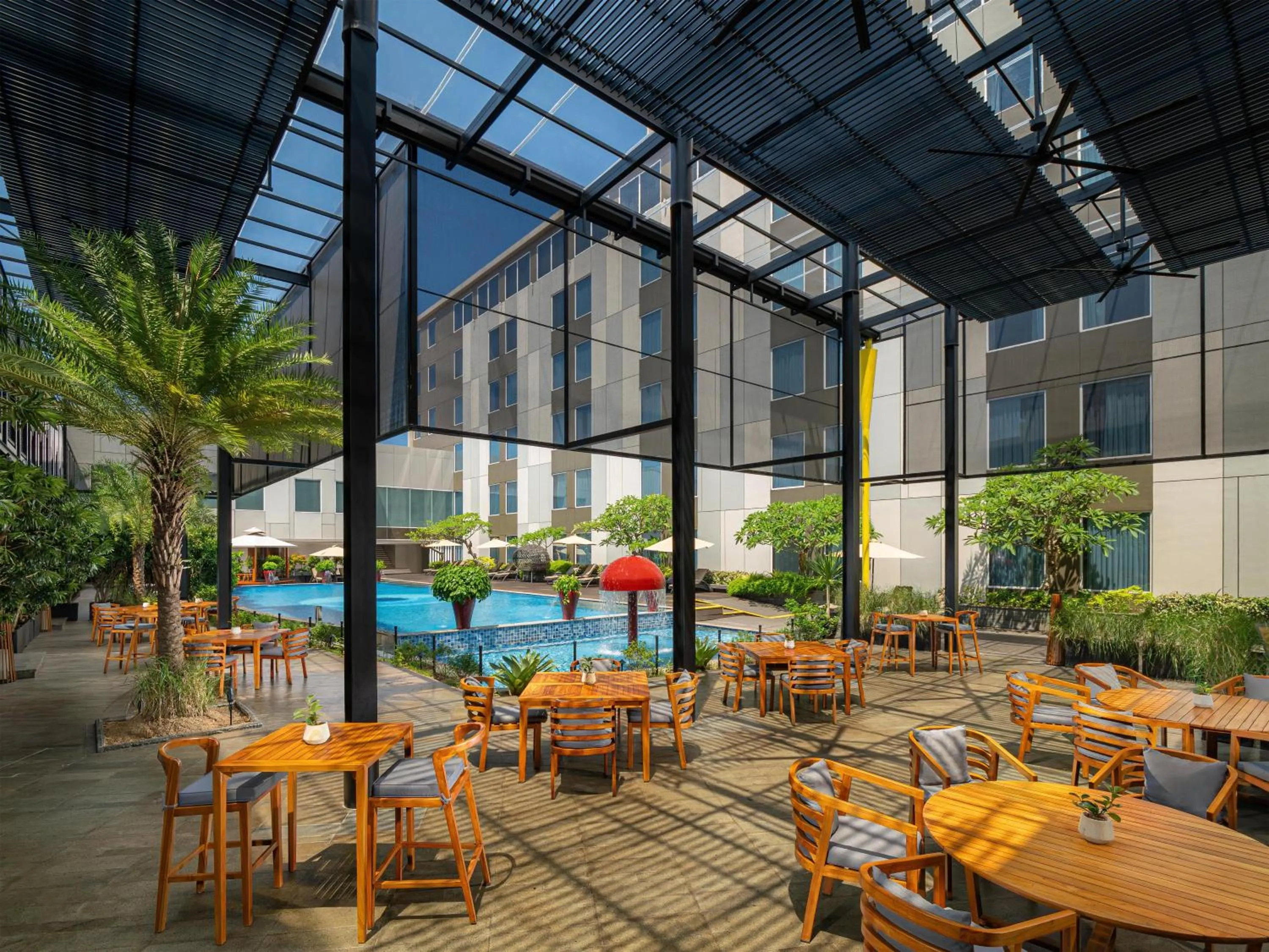 Restaurant/places to eat in Radisson Lampung Kedaton