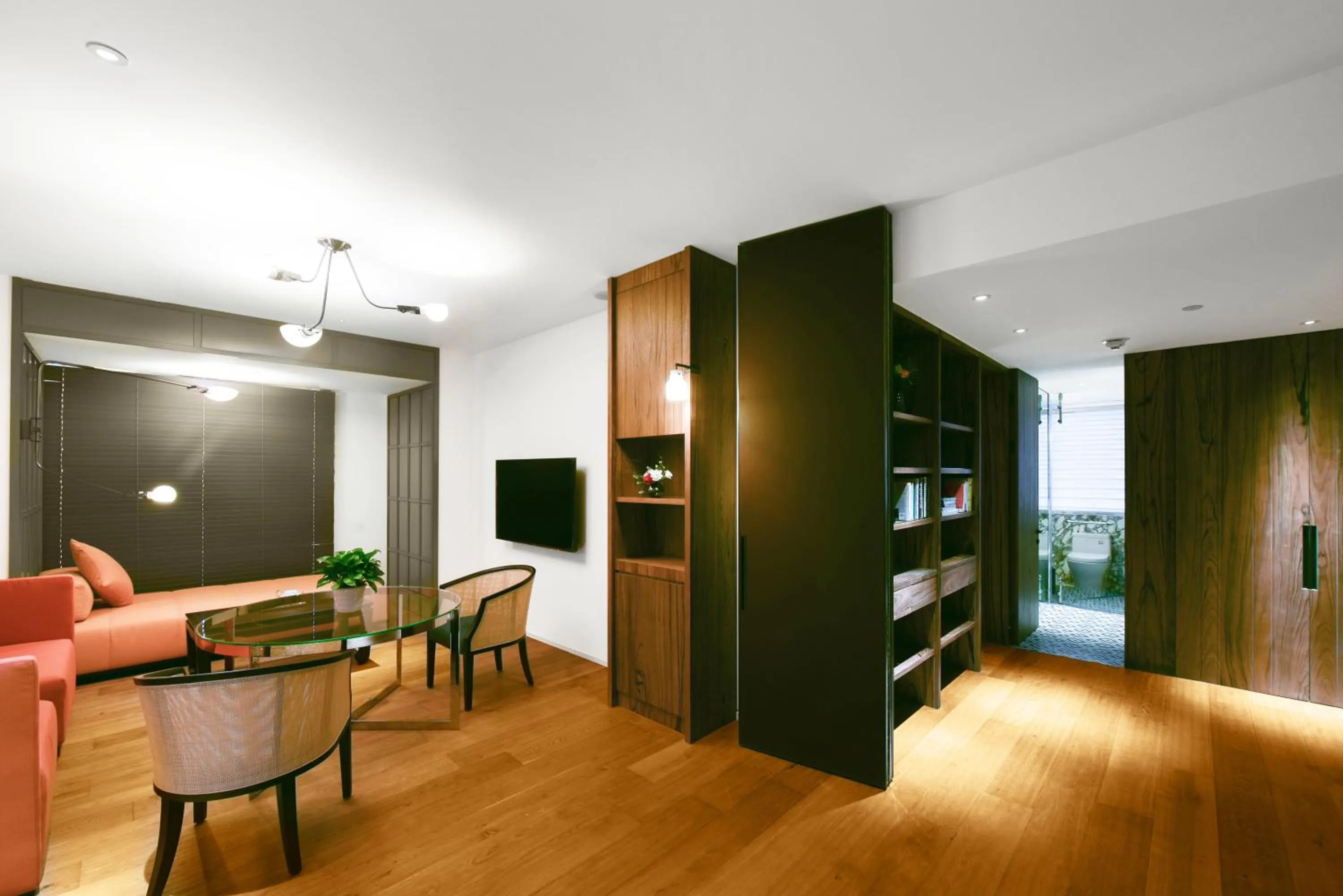 Living room in Hotel Kapok Shenzhen HouHai (Close to Shenzhen Bay)