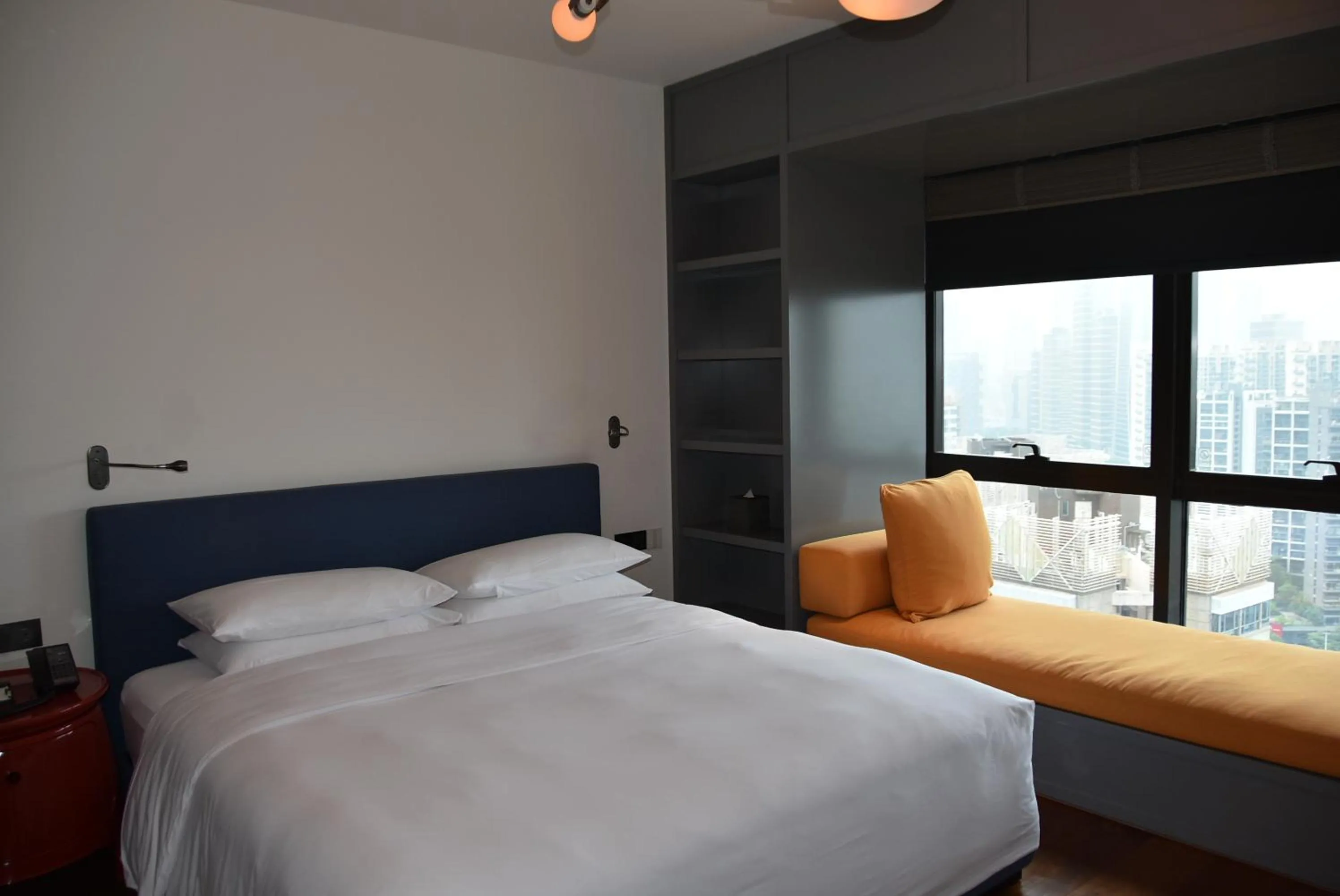 Bedroom in Hotel Kapok Shenzhen HouHai (Close to Shenzhen Bay)