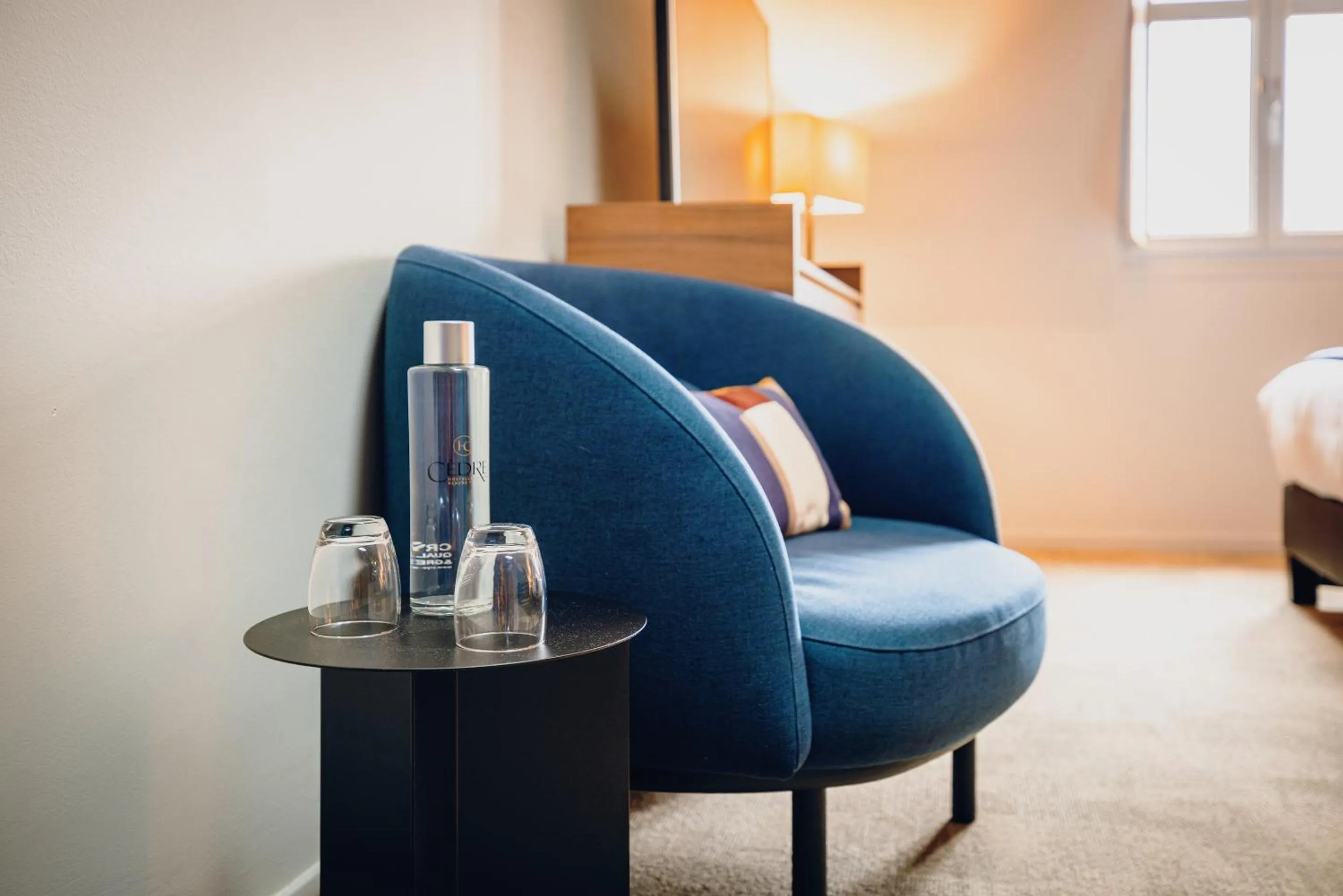 Seating area, Bed in Cèdre Beaune, A Beauvallon Hotel & Spa