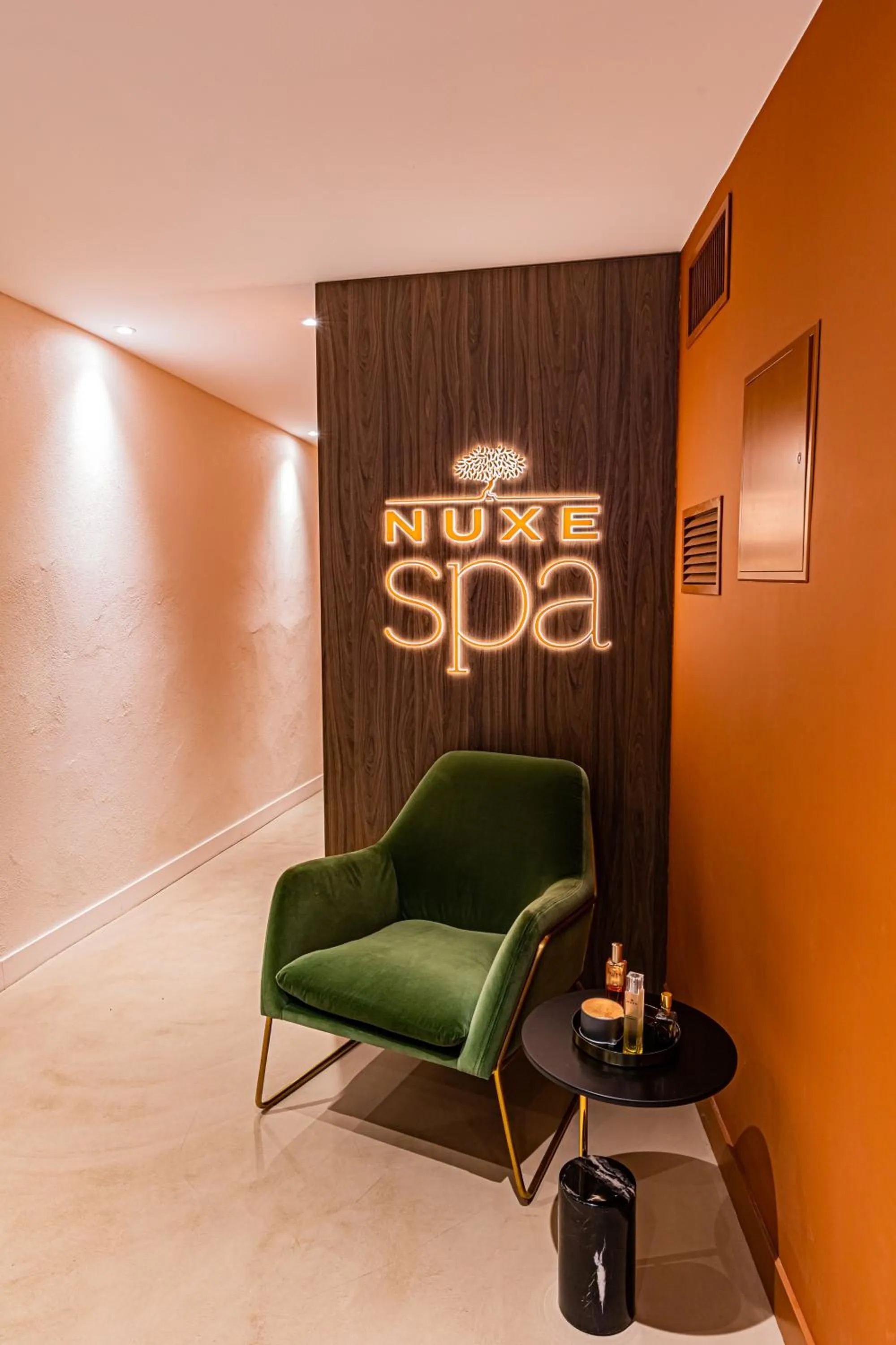 Spa and wellness centre/facilities in Cèdre Beaune, A Beauvallon Hotel & Spa