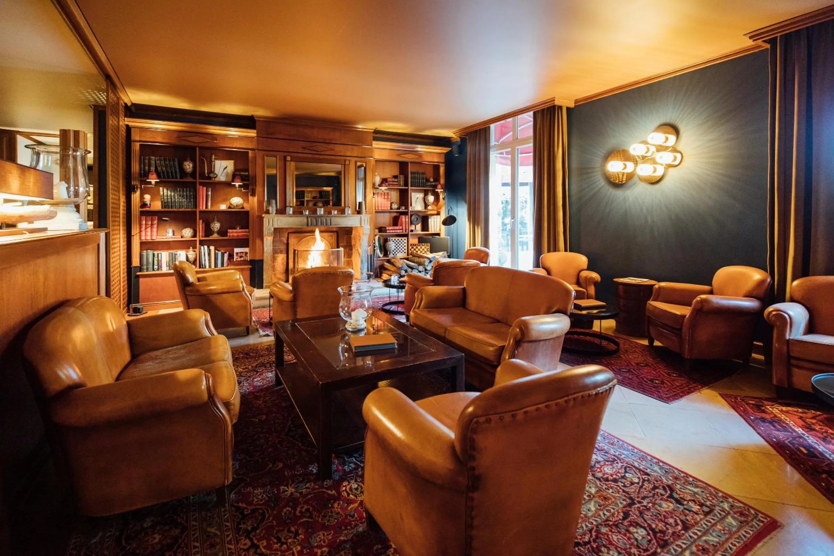 Library in Cèdre Beaune, A Beauvallon Hotel & Spa