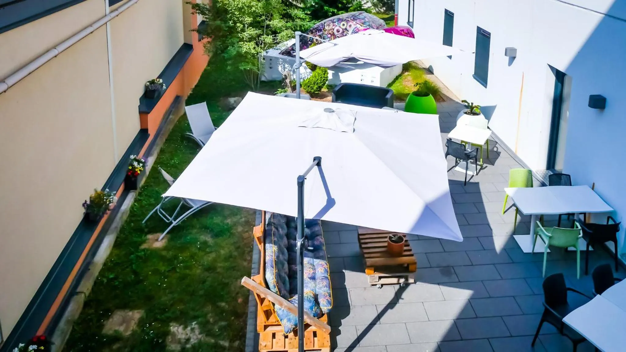 Patio in ibis Styles Montbéliard