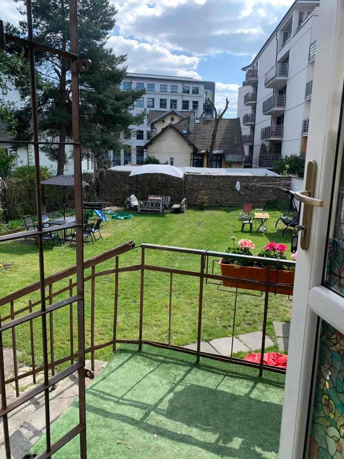 Patio in Willa Retro Hostel & Garden