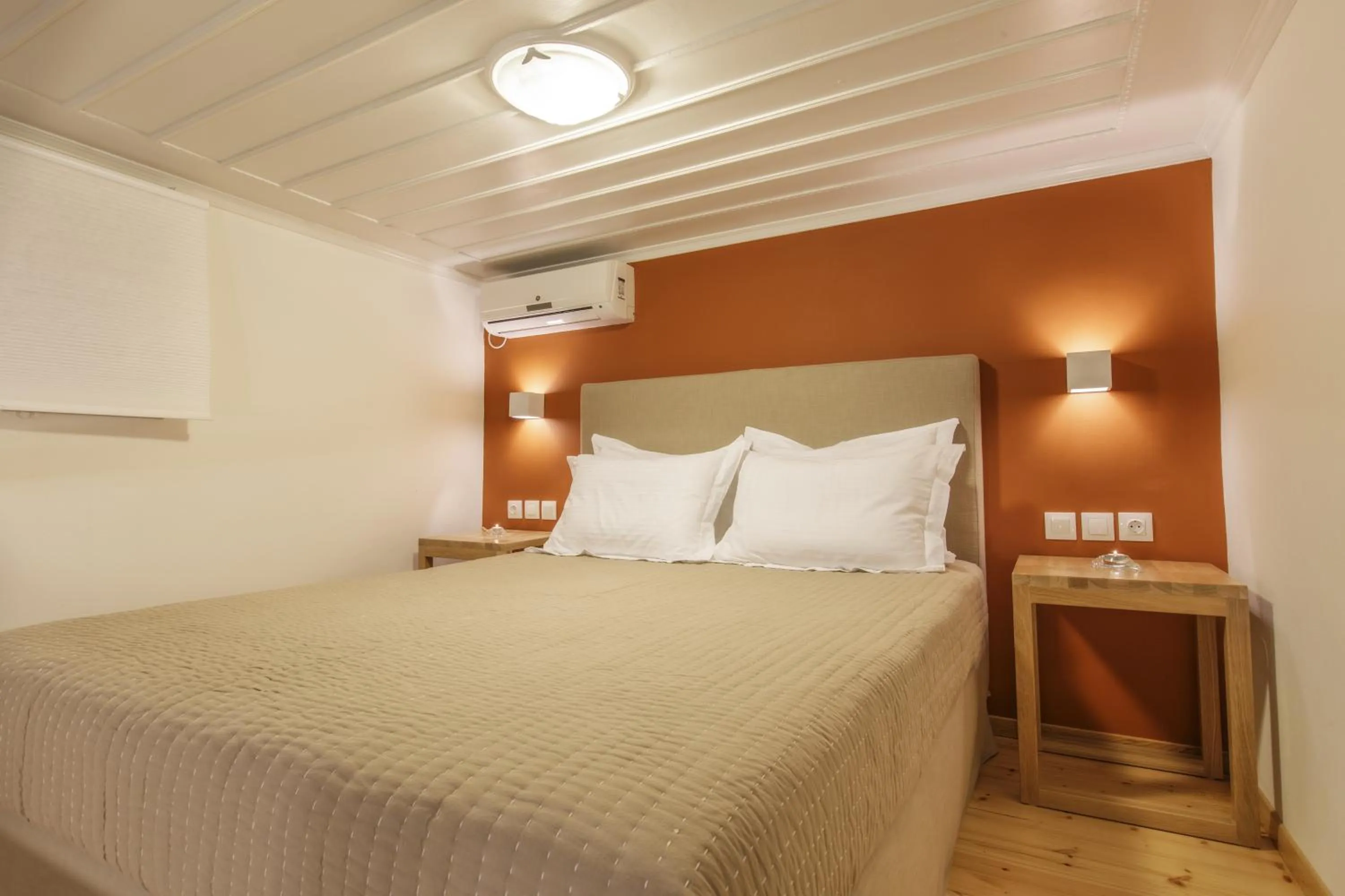 Photo of the whole room, Bed in Olga Hotel Mouresi