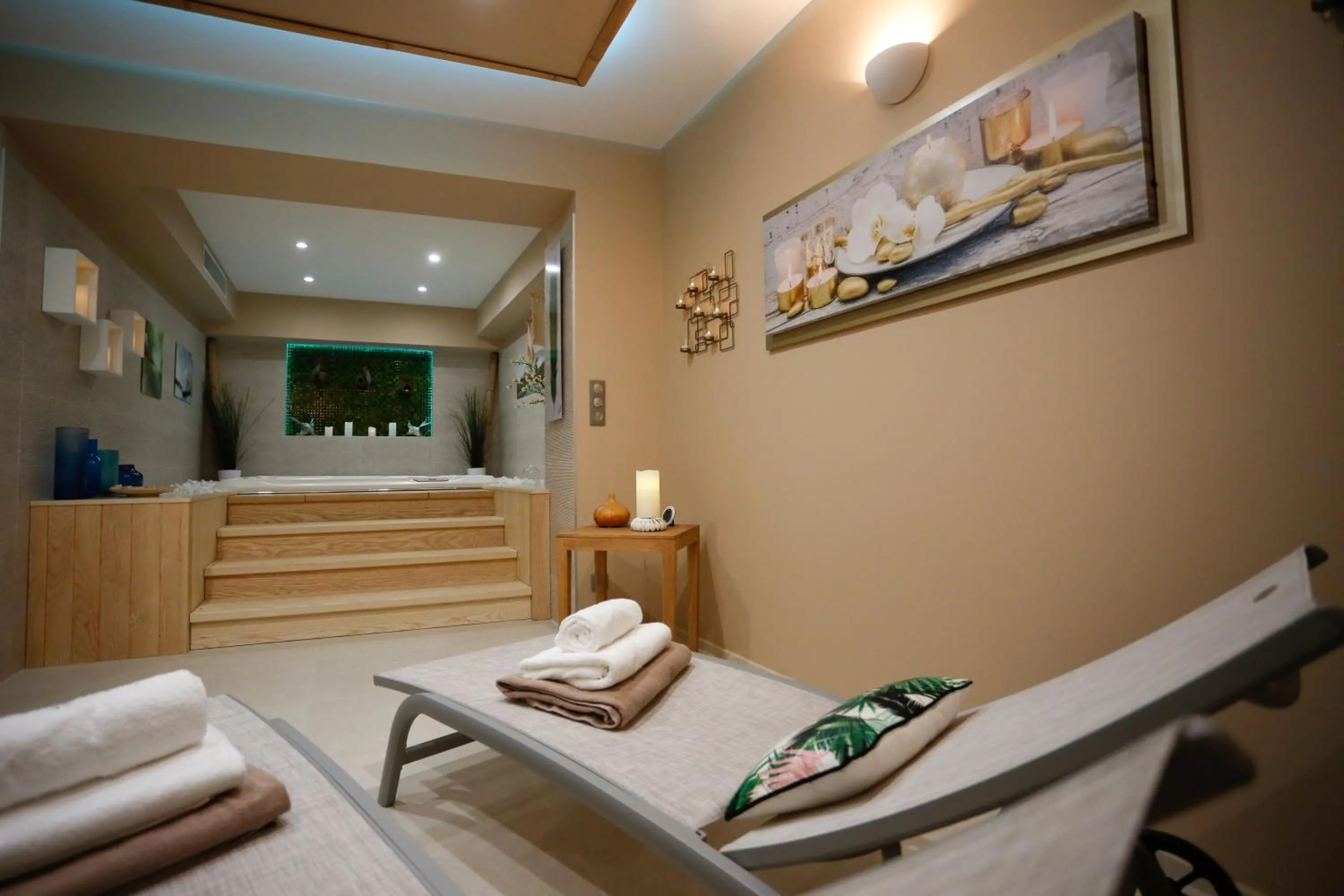 Spa and wellness centre/facilities in Aux 5 Sens