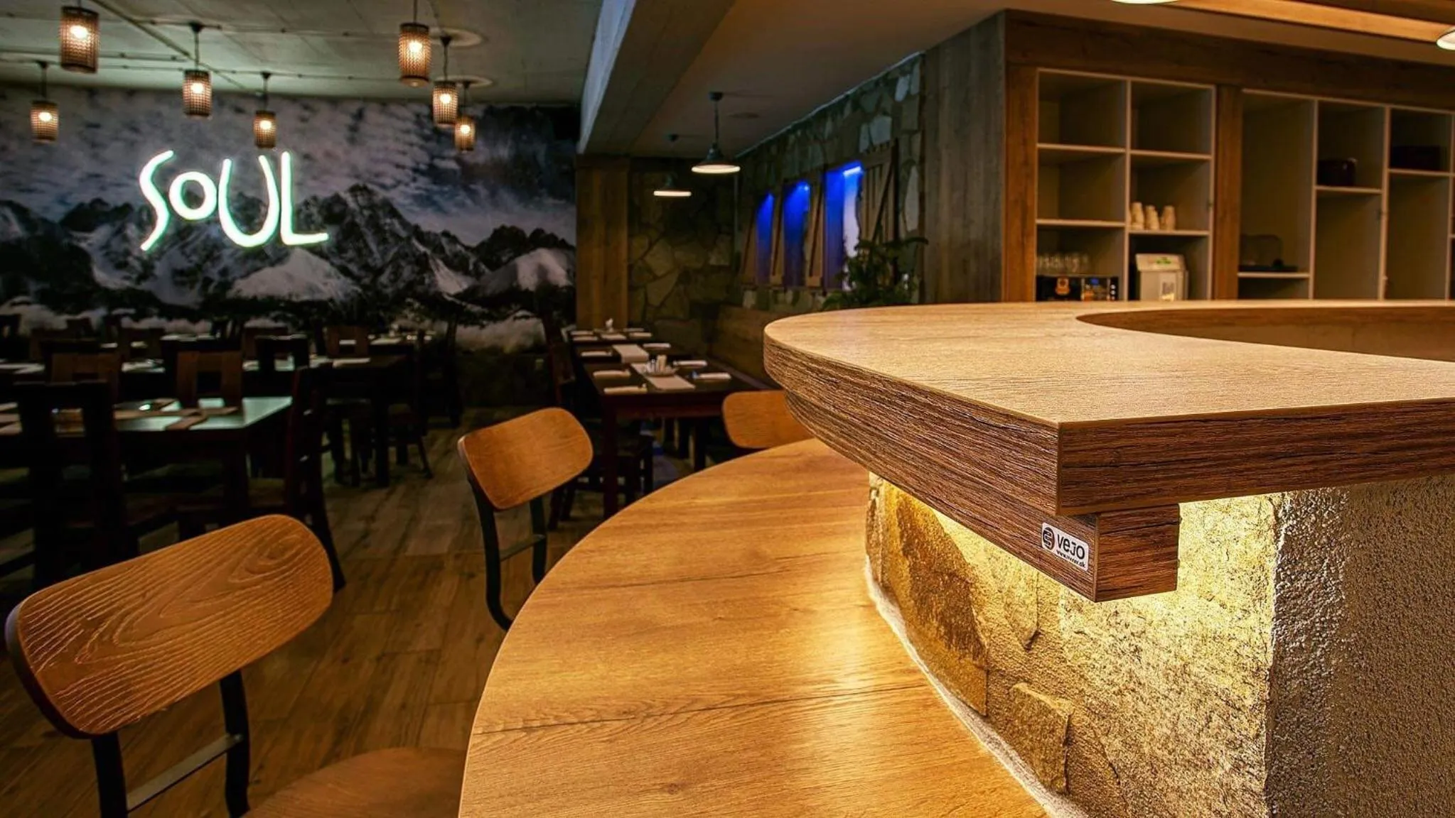 Restaurant/places to eat in Apartmánový Hotel HREBIENOK RESORT