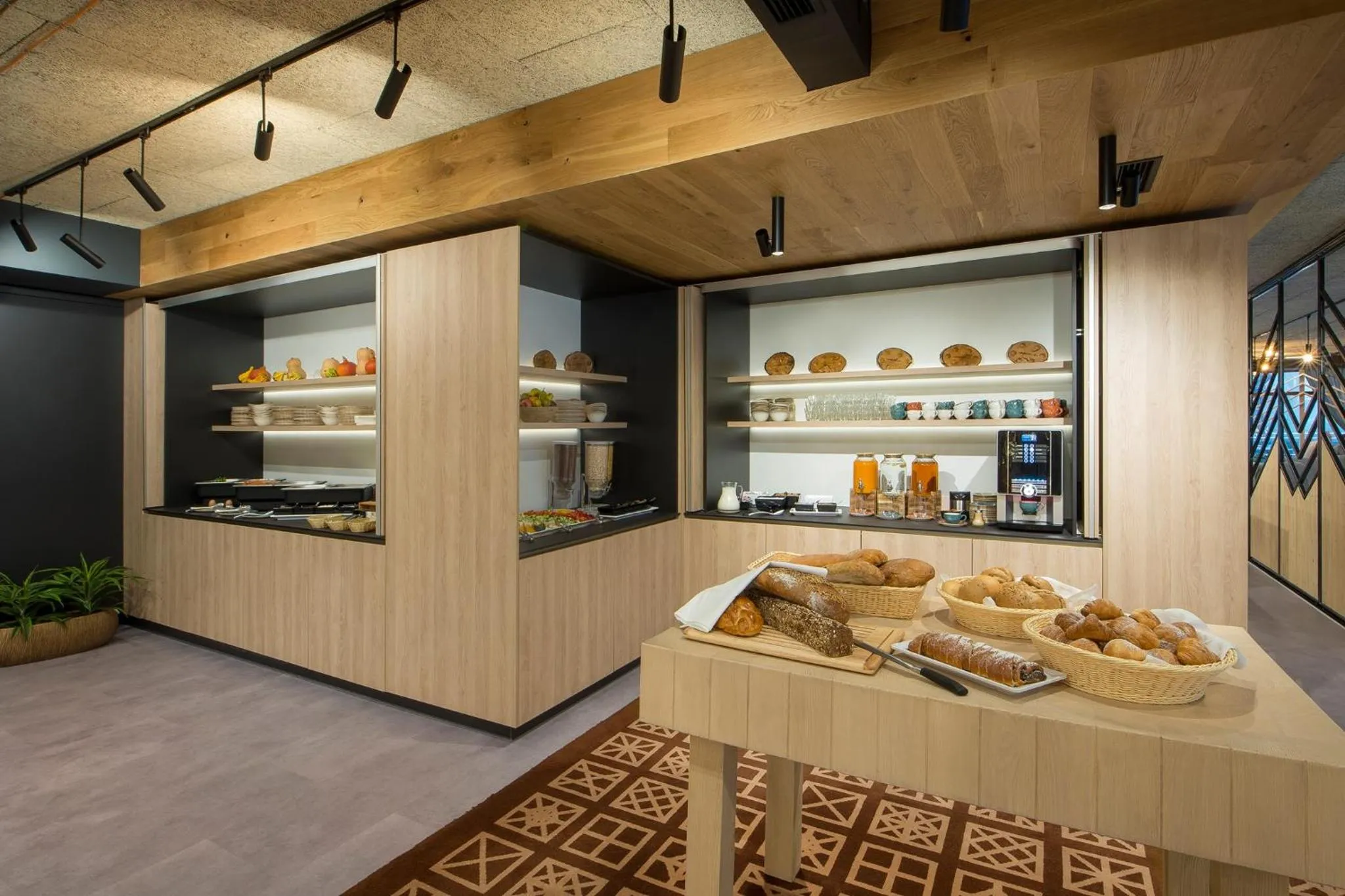 Restaurant/places to eat in Apartmánový Hotel HREBIENOK RESORT