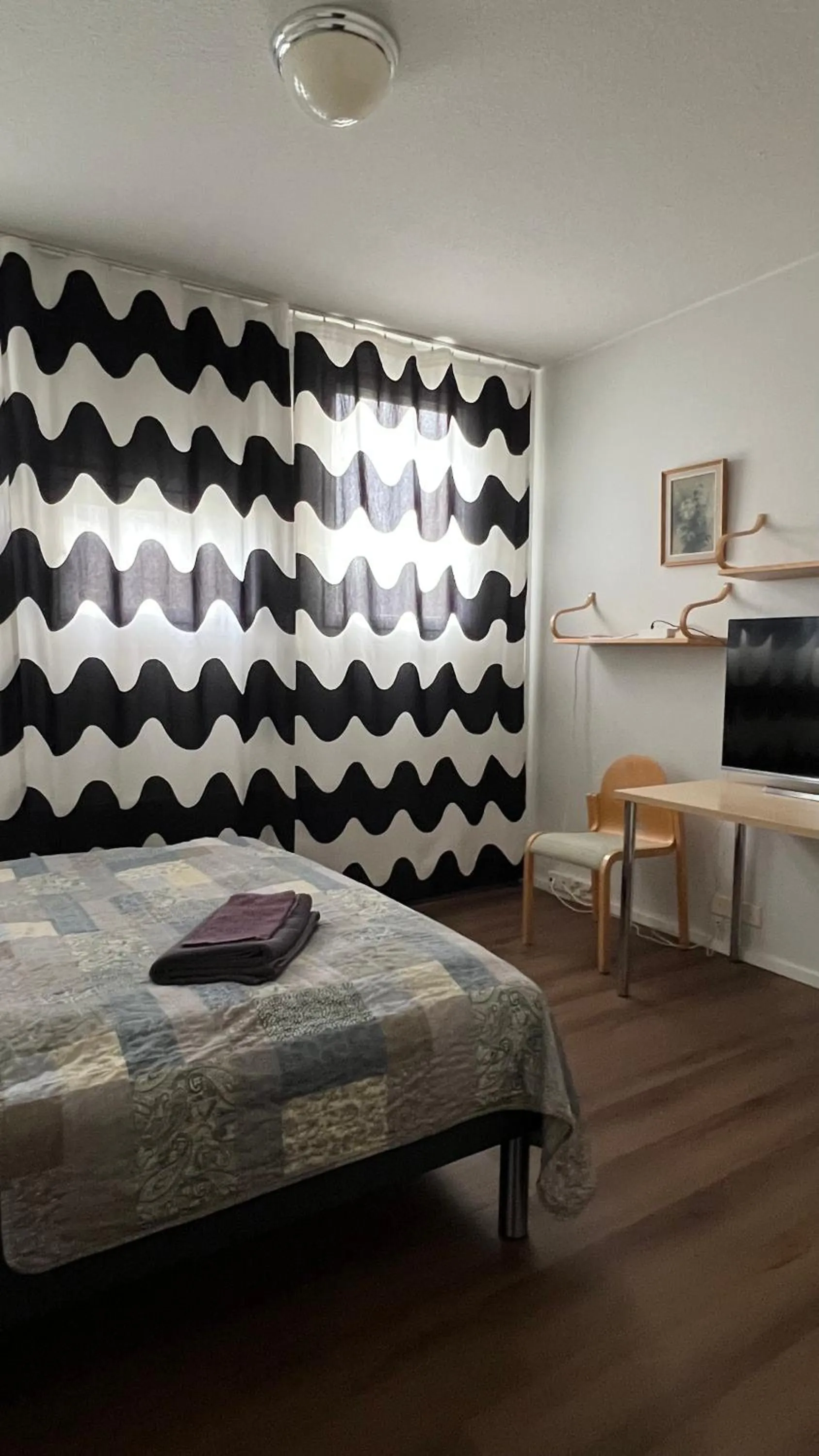 Bedroom, Bed in Vanha Koulu