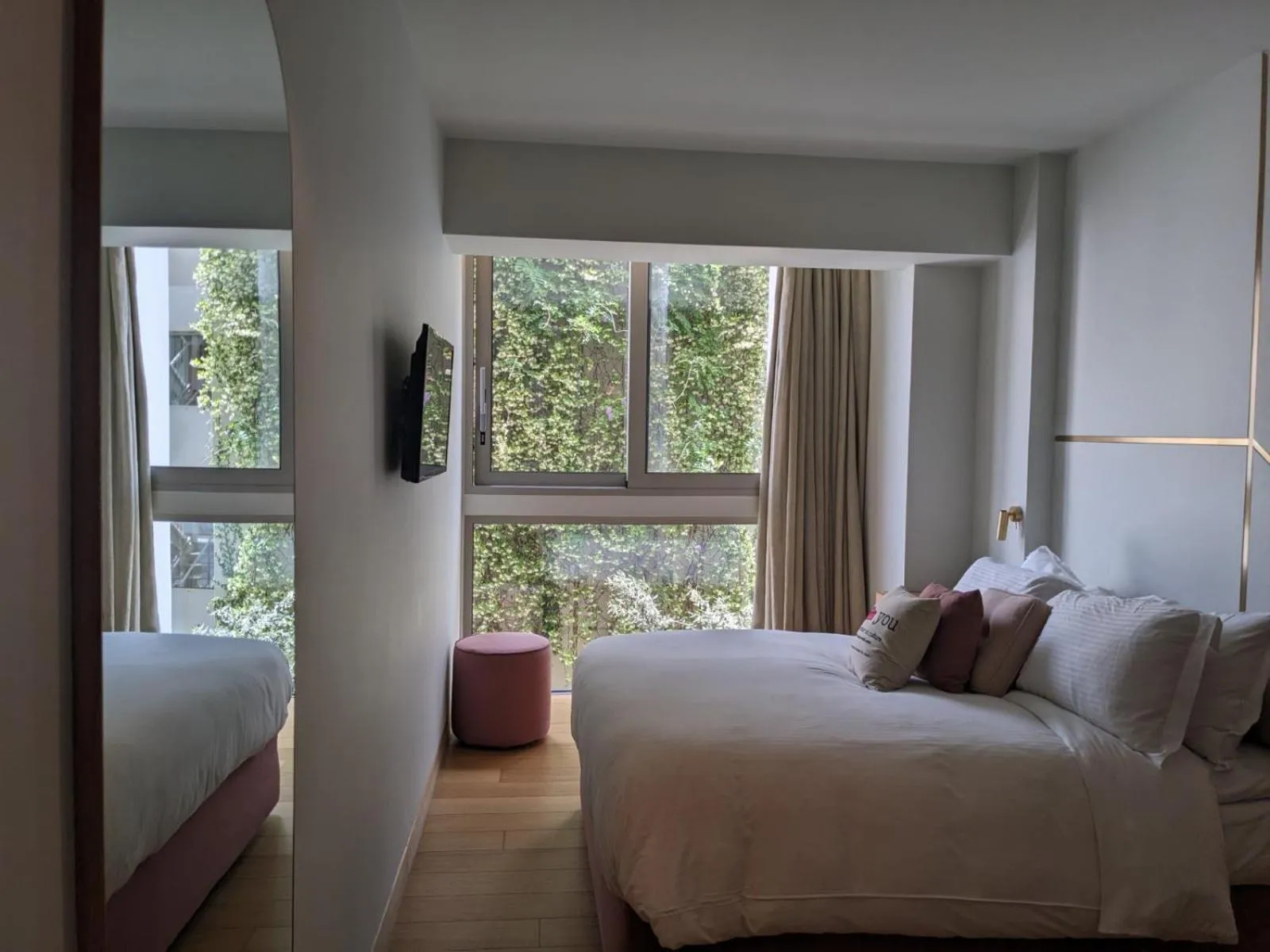 Bedroom, Bed in Coco-mat Athens BC