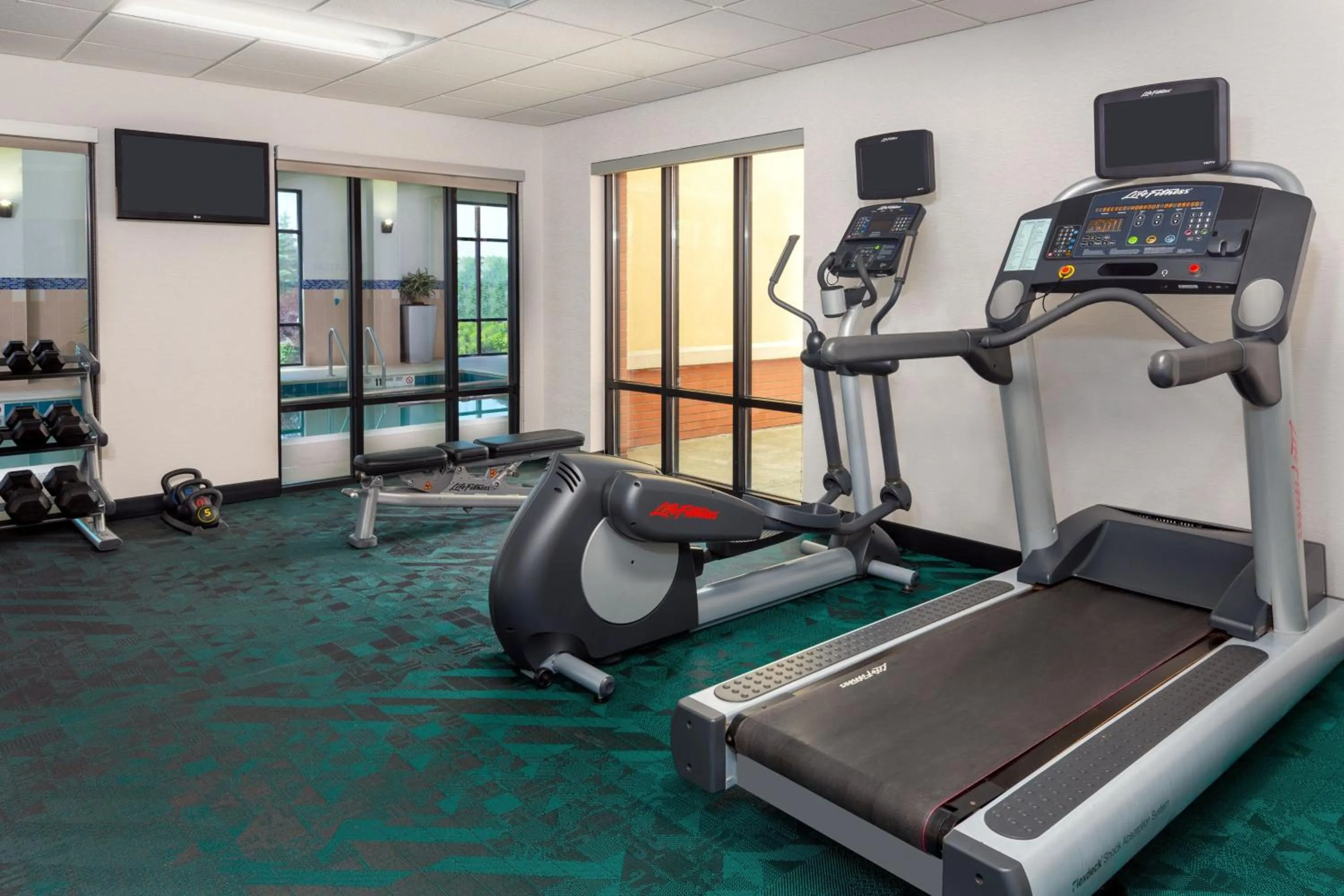 Fitness centre/facilities in TownePlace Suites Buffalo Airport