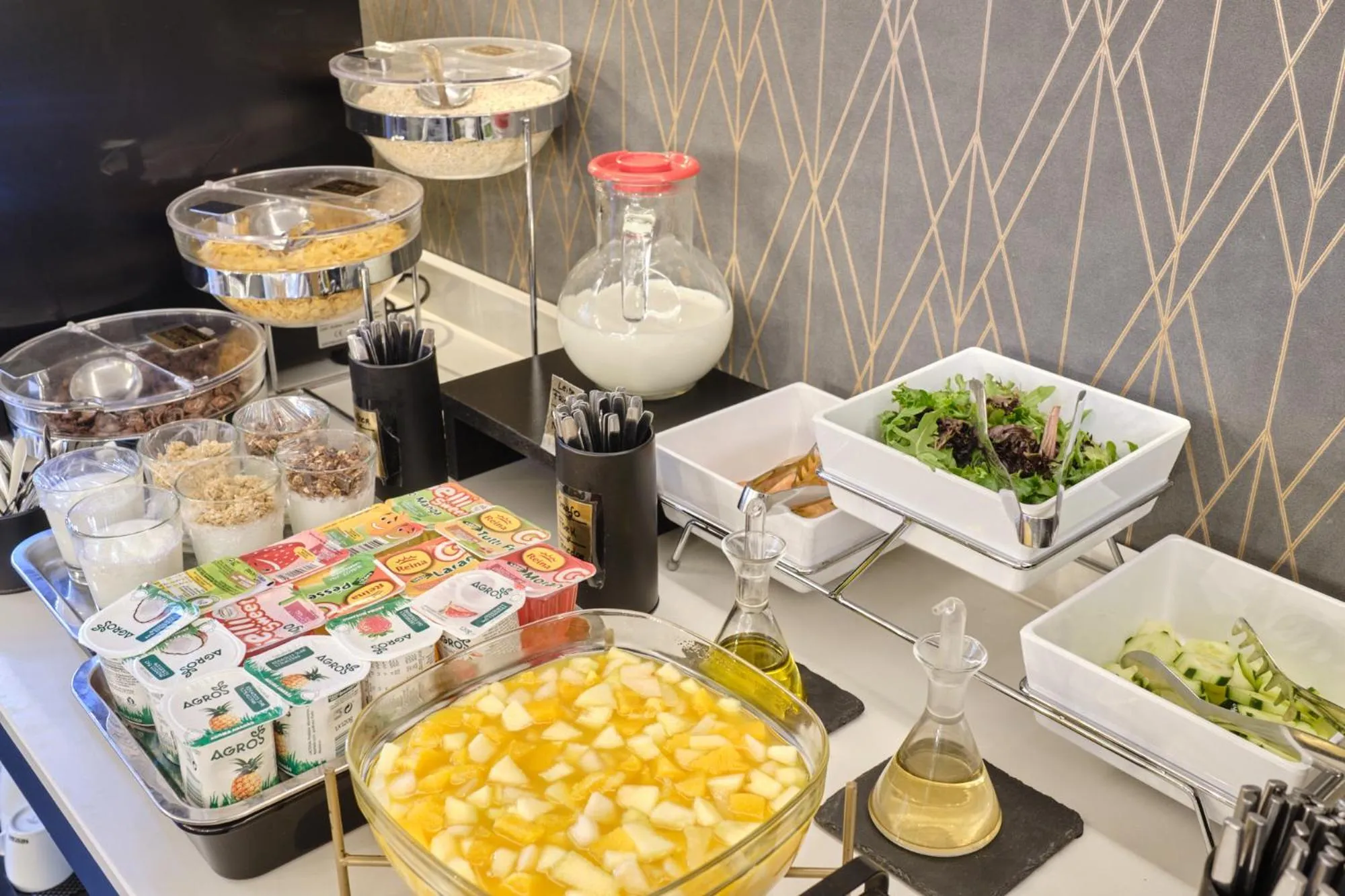 Buffet breakfast in Duplo Charme Boutique Hotel