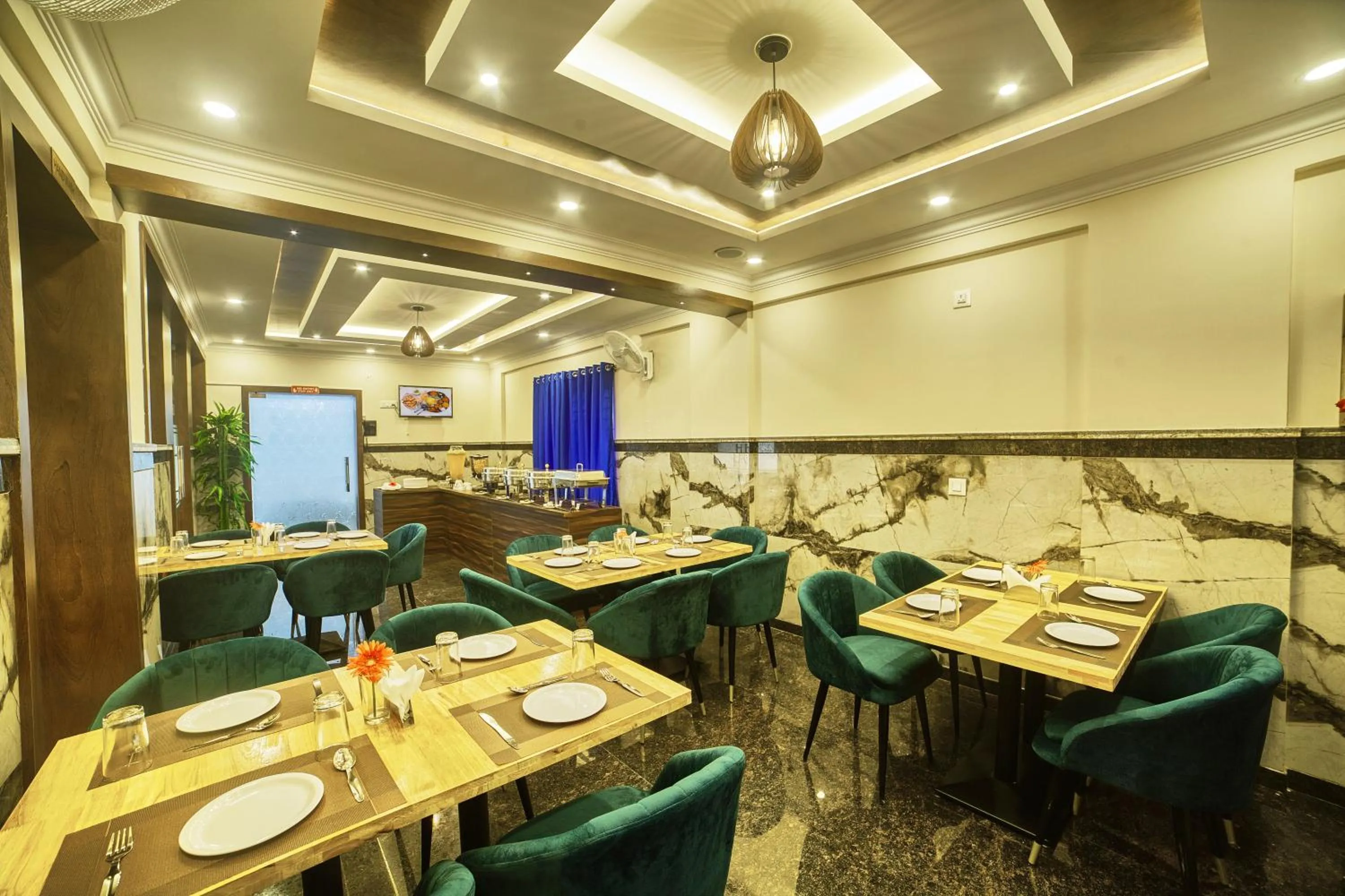 Restaurant/places to eat in SM Royal Suites - Hotel near Kempegowda international Airport Bangalore